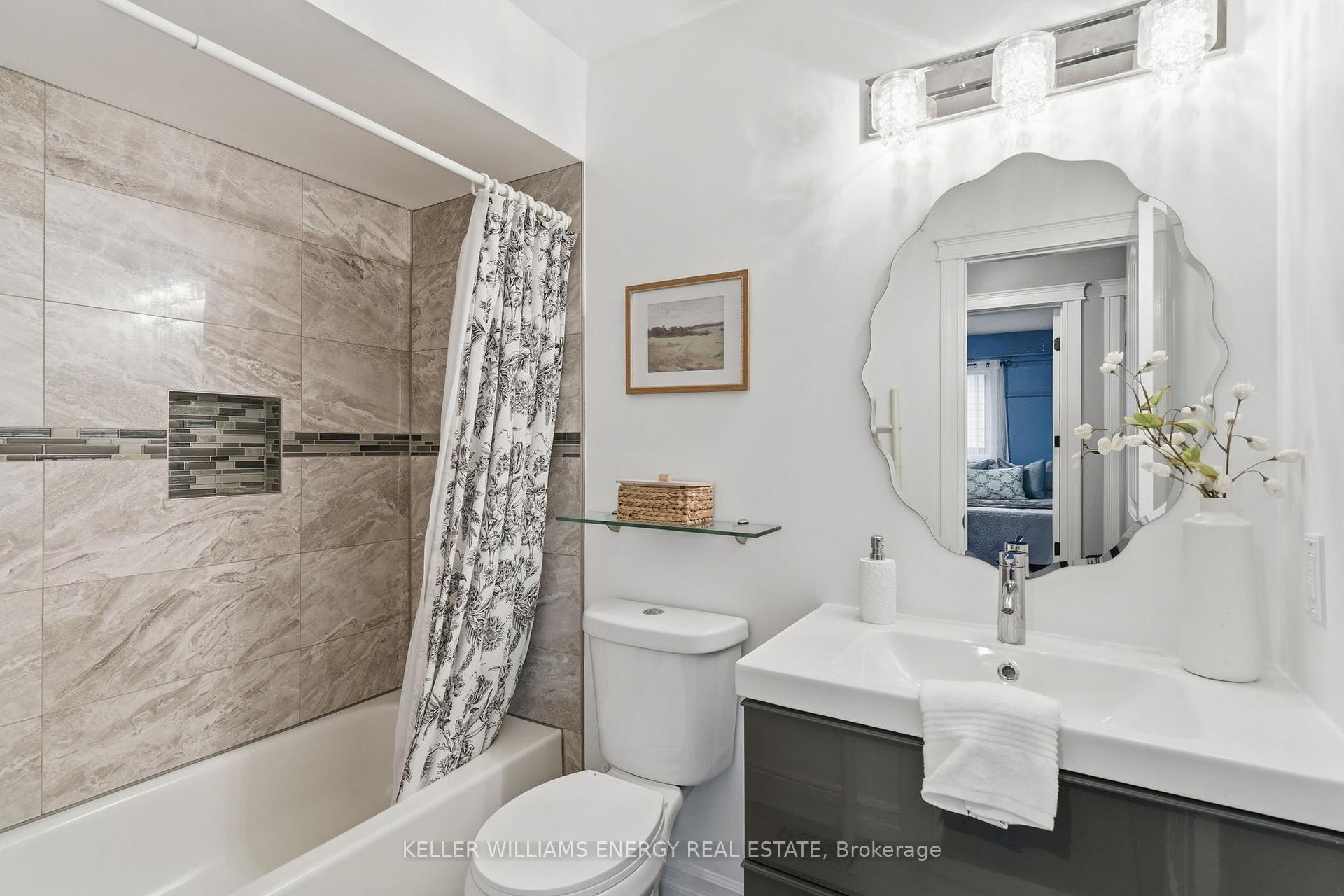 Photo 29 of 99 Bonnycastle Drive, Clarington, Bowmanville — HOMEH