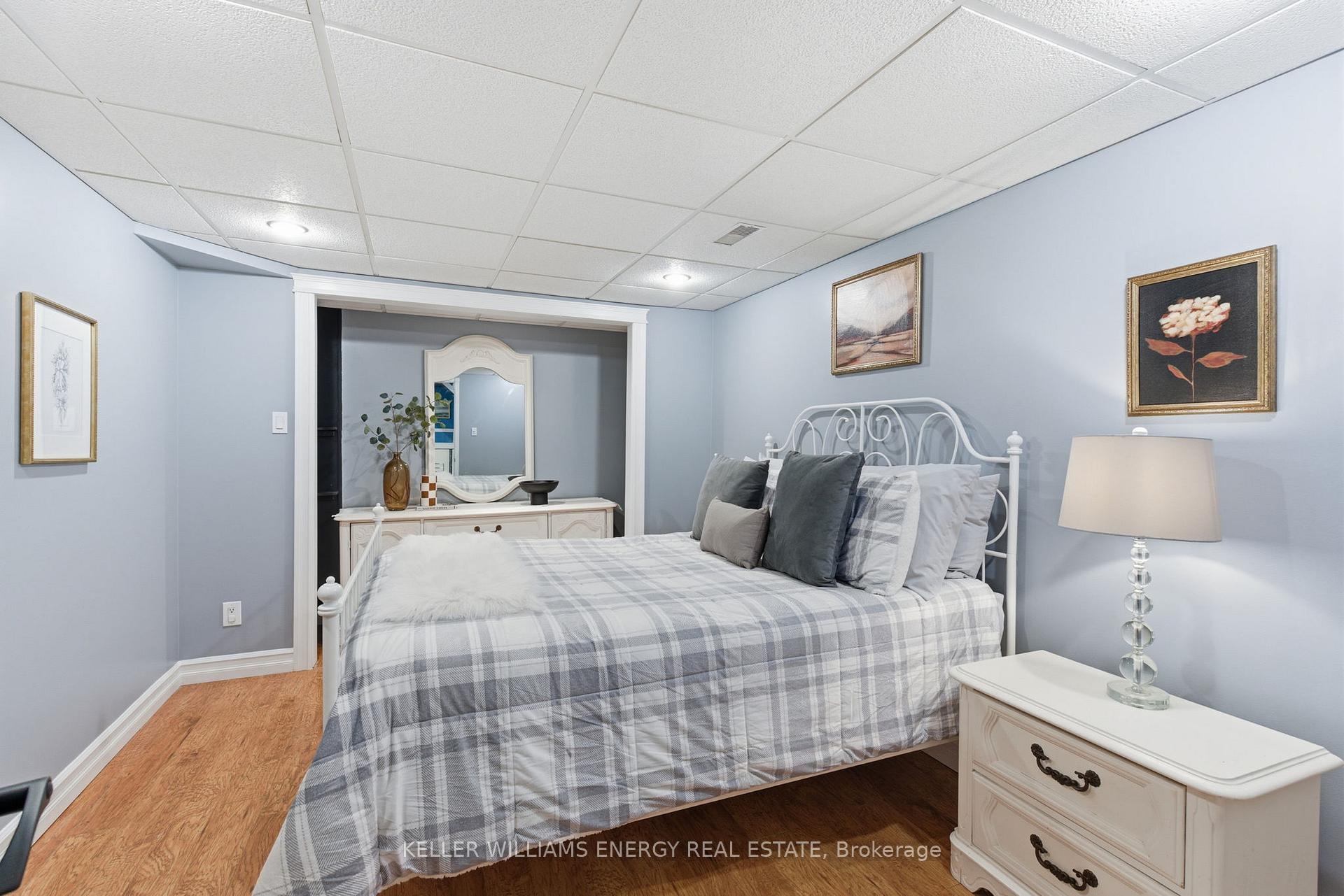 Photo 37 of 99 Bonnycastle Drive, Clarington, Bowmanville — HOMEH