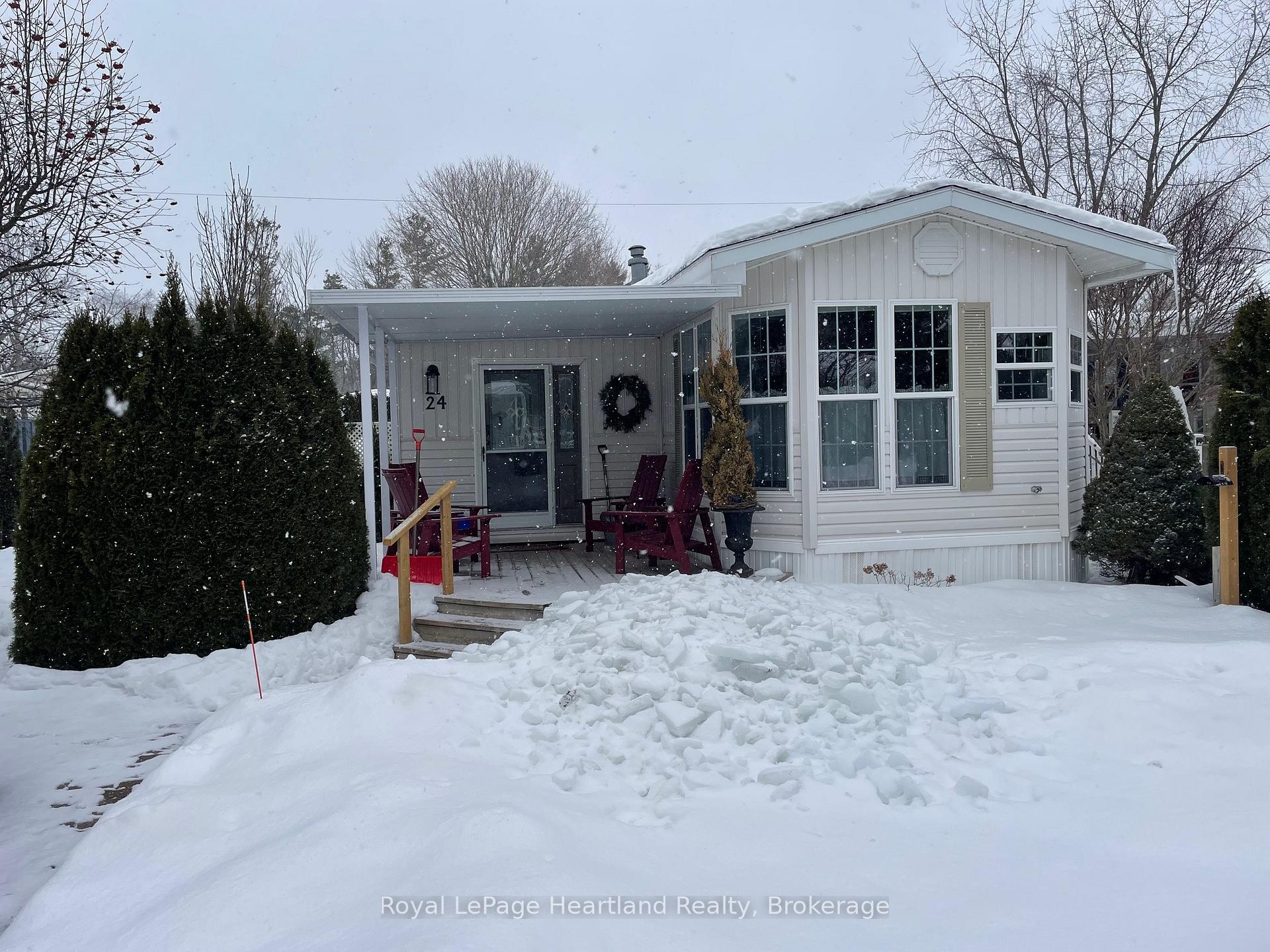 Front of Unit 24 ROWAN RD, 77307 Bluewater Highway