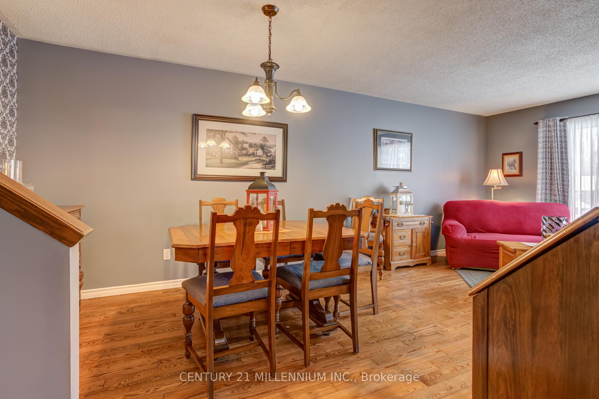 Photo 8 of 334 Simon Street, Shelburne — HOMEH