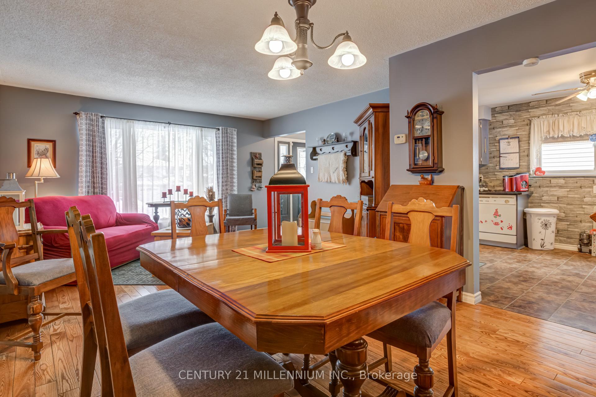 Photo 7 of 334 Simon Street, Shelburne — HOMEH