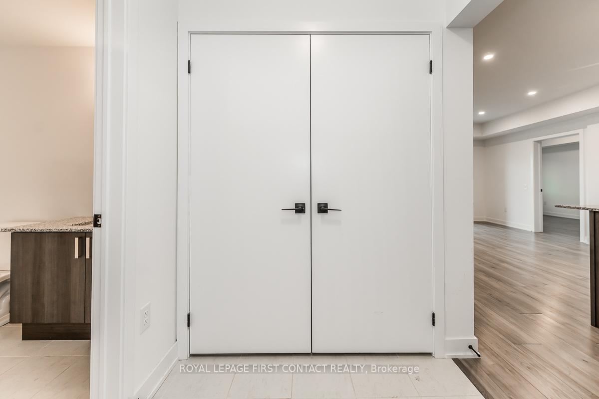 Photo 9 of Unit 209, 1 Chef Lane, Barrie, Rural Barrie Southeast — HOMEH