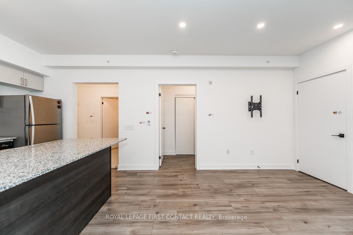 Photo 45 of Unit 209, 1 Chef Lane, Barrie, Rural Barrie Southeast — HOMEH