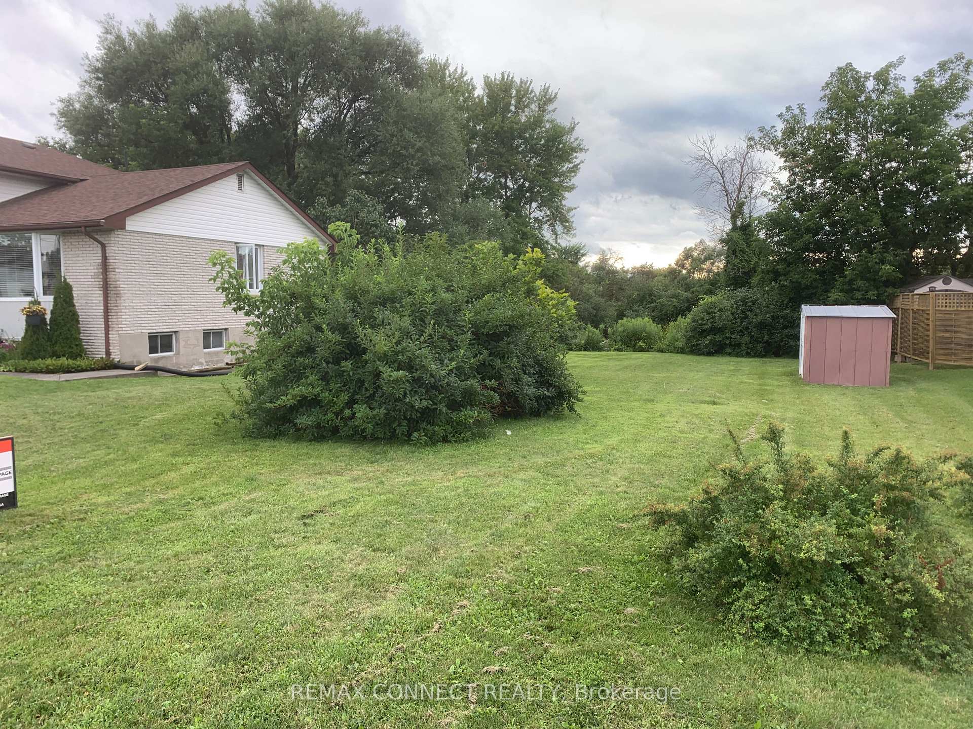 Photo 5 of 101 Cannifton Road N, Belleville, Belleville Ward — HOMEH