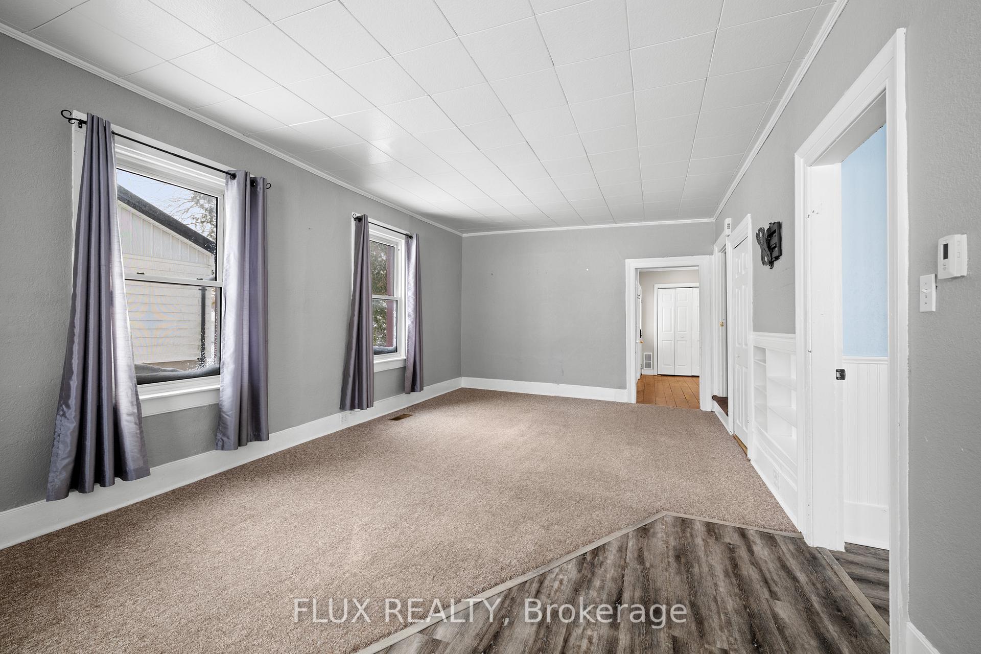 Photo 33 of 2207 William Shakespeare Street, Perth East, Shakespeare — HOMEH