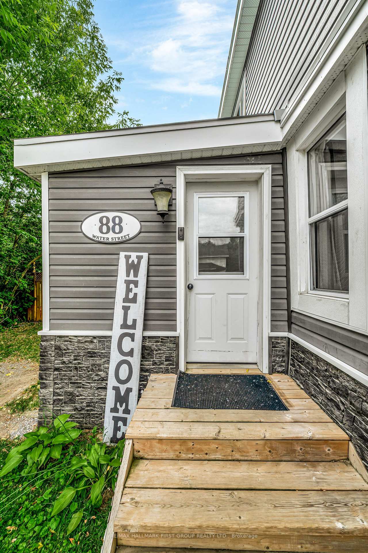 Photo 10 of 88 Water Street, Quinte West, Trenton Ward — HOMEH