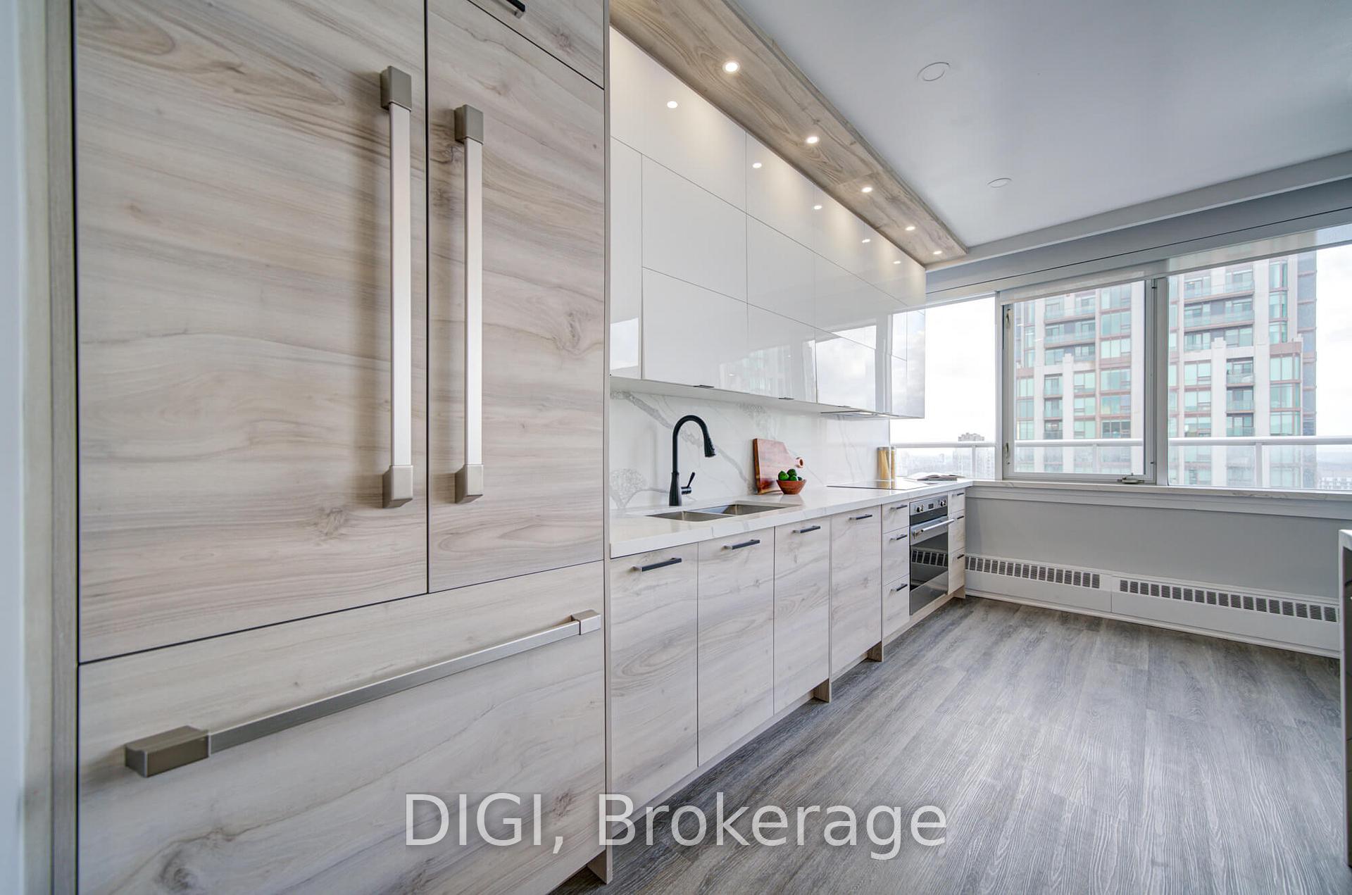 Photo 5 of Unit PH24, 400 Walmer Road, Toronto, Forest Hill South — HOMEH