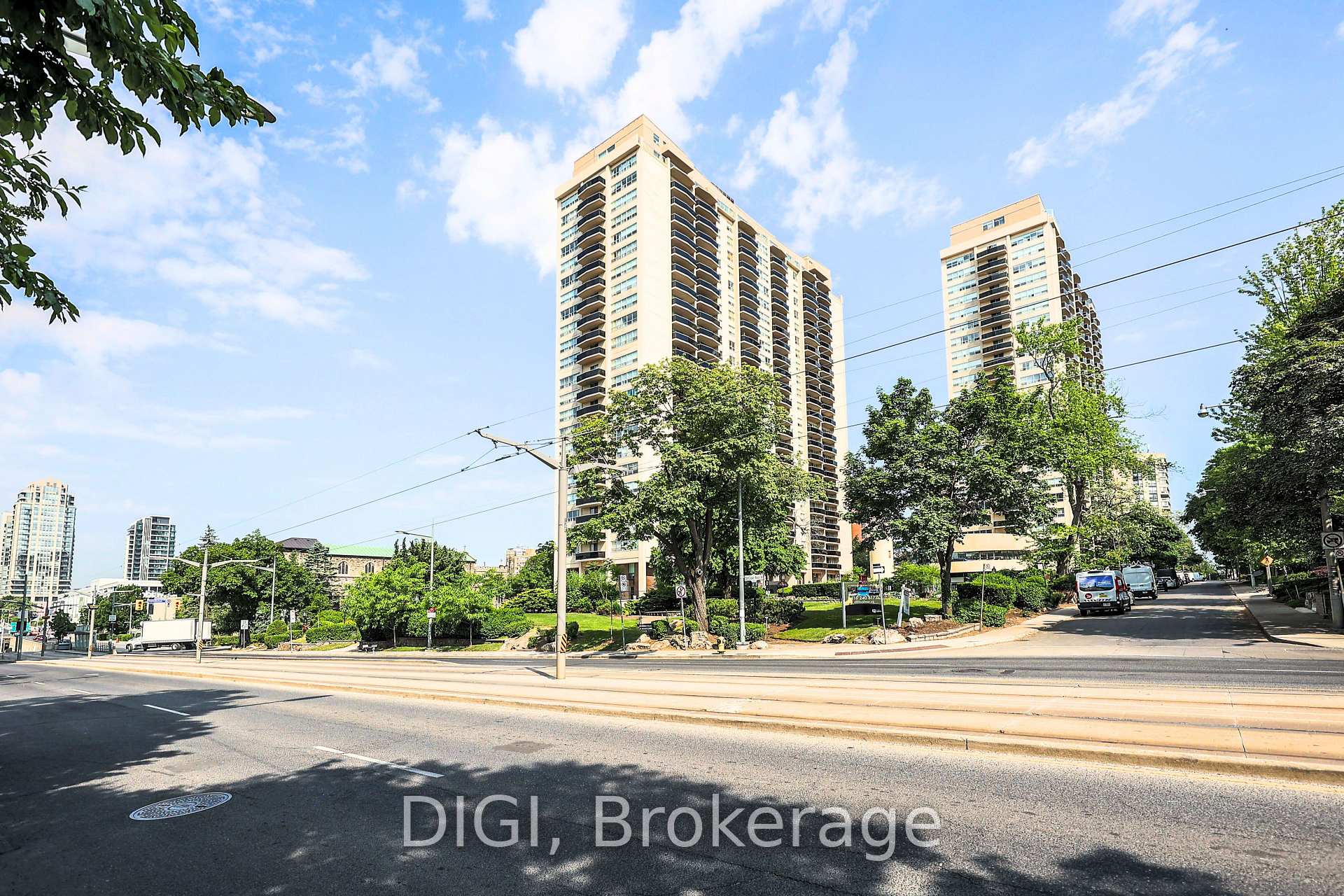Photo 36 of Unit PH24, 400 Walmer Road, Toronto, Forest Hill South — HOMEH