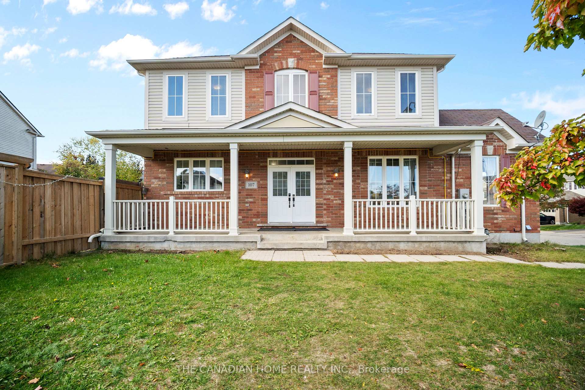 Photo 2 of 107 Callaway Dr, Cambridge, Silver Heights — HOMEH