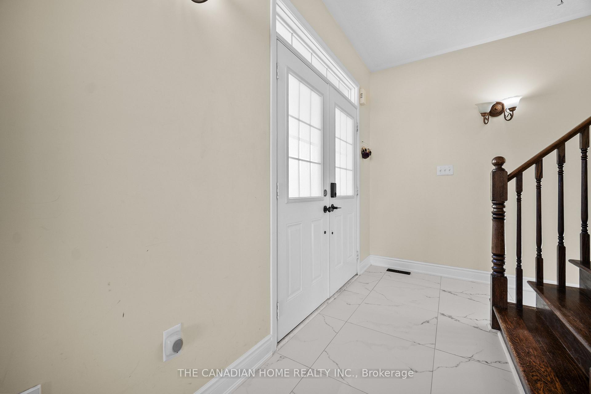 Photo 16 of 107 Callaway Dr, Cambridge, Silver Heights — HOMEH