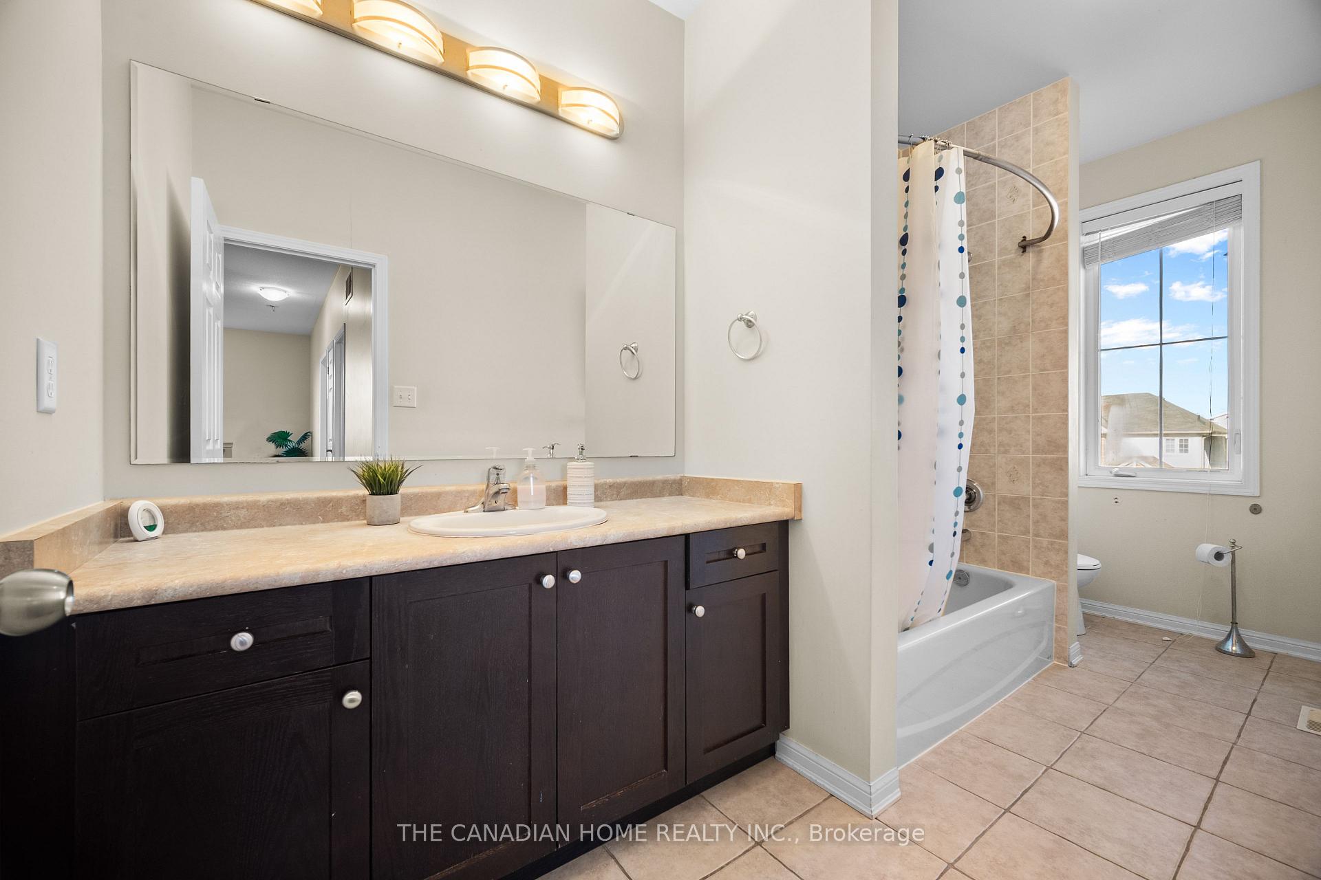 Photo 19 of 107 Callaway Dr, Cambridge, Silver Heights — HOMEH