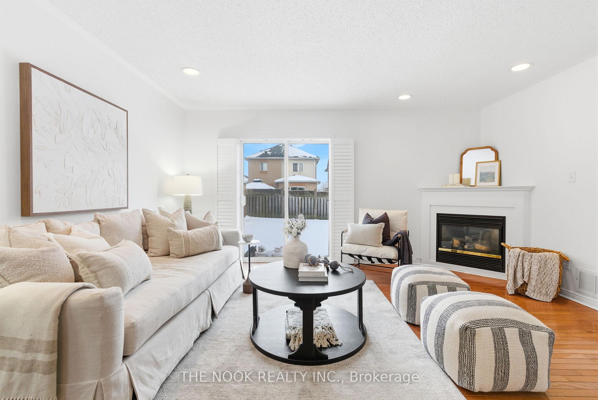 Photo 18 of 9 James Rowe Drive, Whitby, Williamsburg — HOMEH