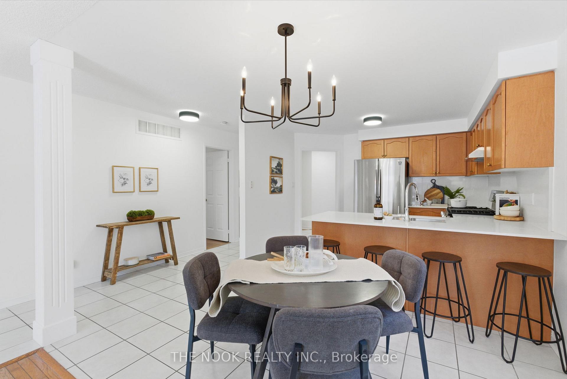 Photo 27 of 9 James Rowe Drive, Whitby, Williamsburg — HOMEH