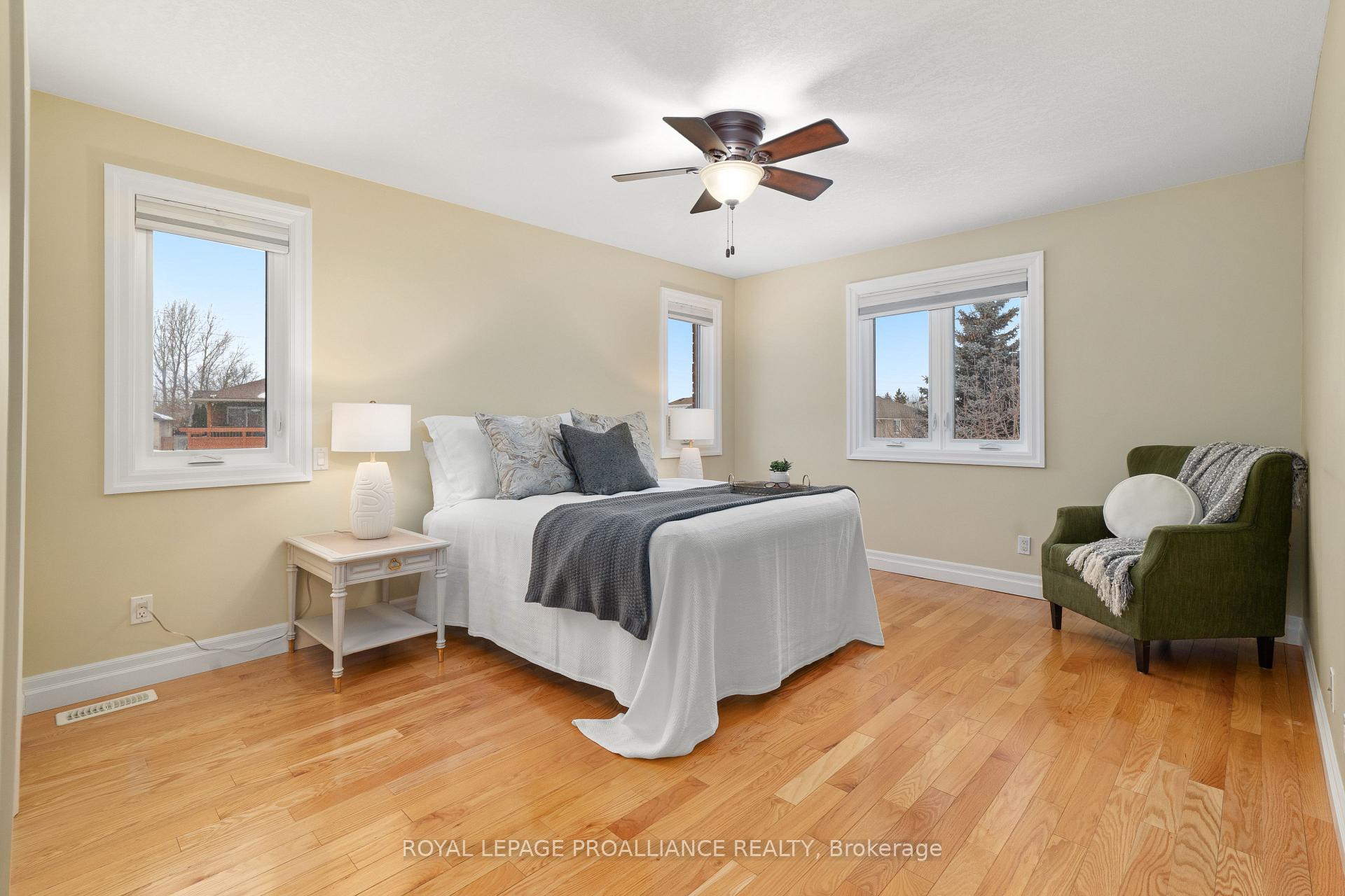 Photo 15 of 27 Boyce Court, Belleville, Belleville Ward — HOMEH
