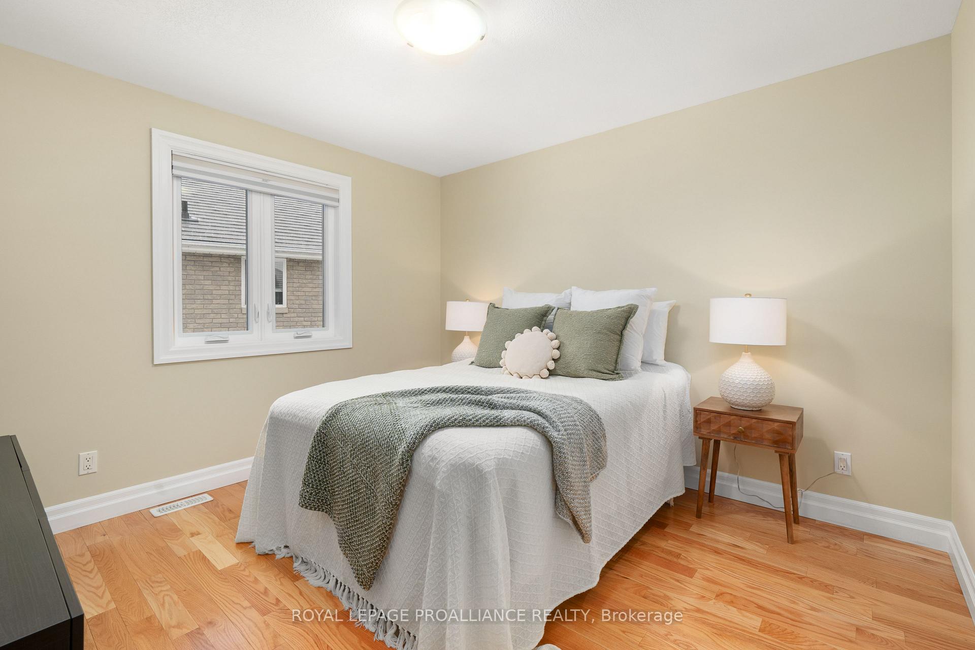 Photo 19 of 27 Boyce Court, Belleville, Belleville Ward — HOMEH
