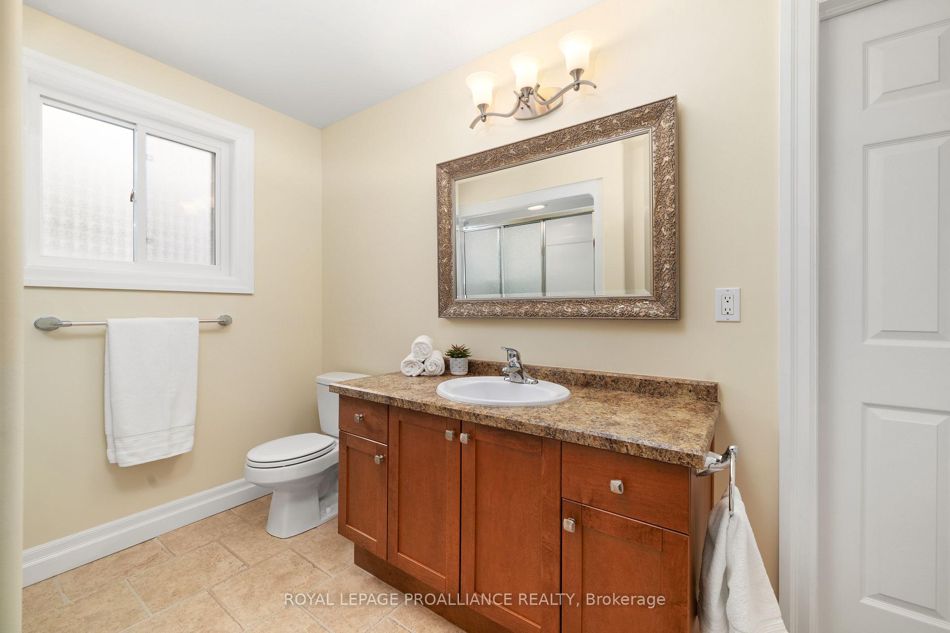 Photo 31 of 27 Boyce Court, Belleville, Belleville Ward — HOMEH