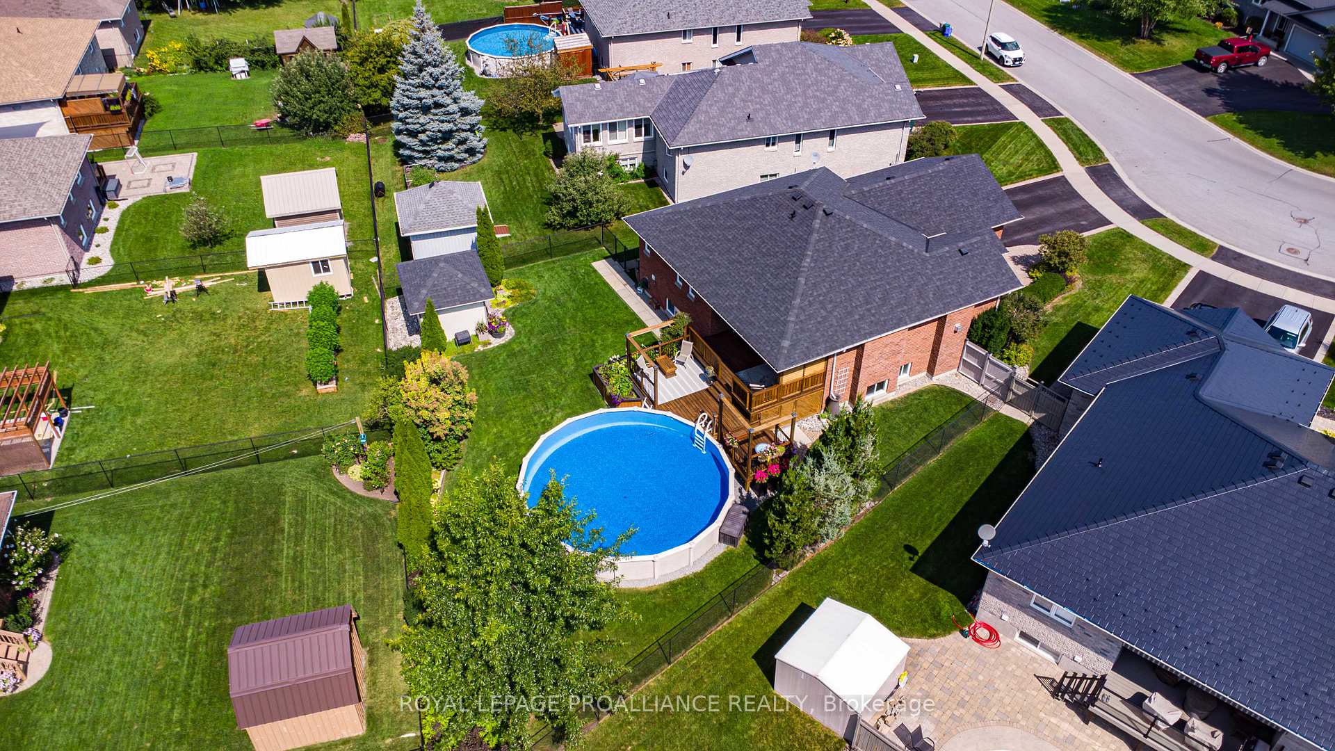 Photo 45 of 27 Boyce Court, Belleville, Belleville Ward — HOMEH