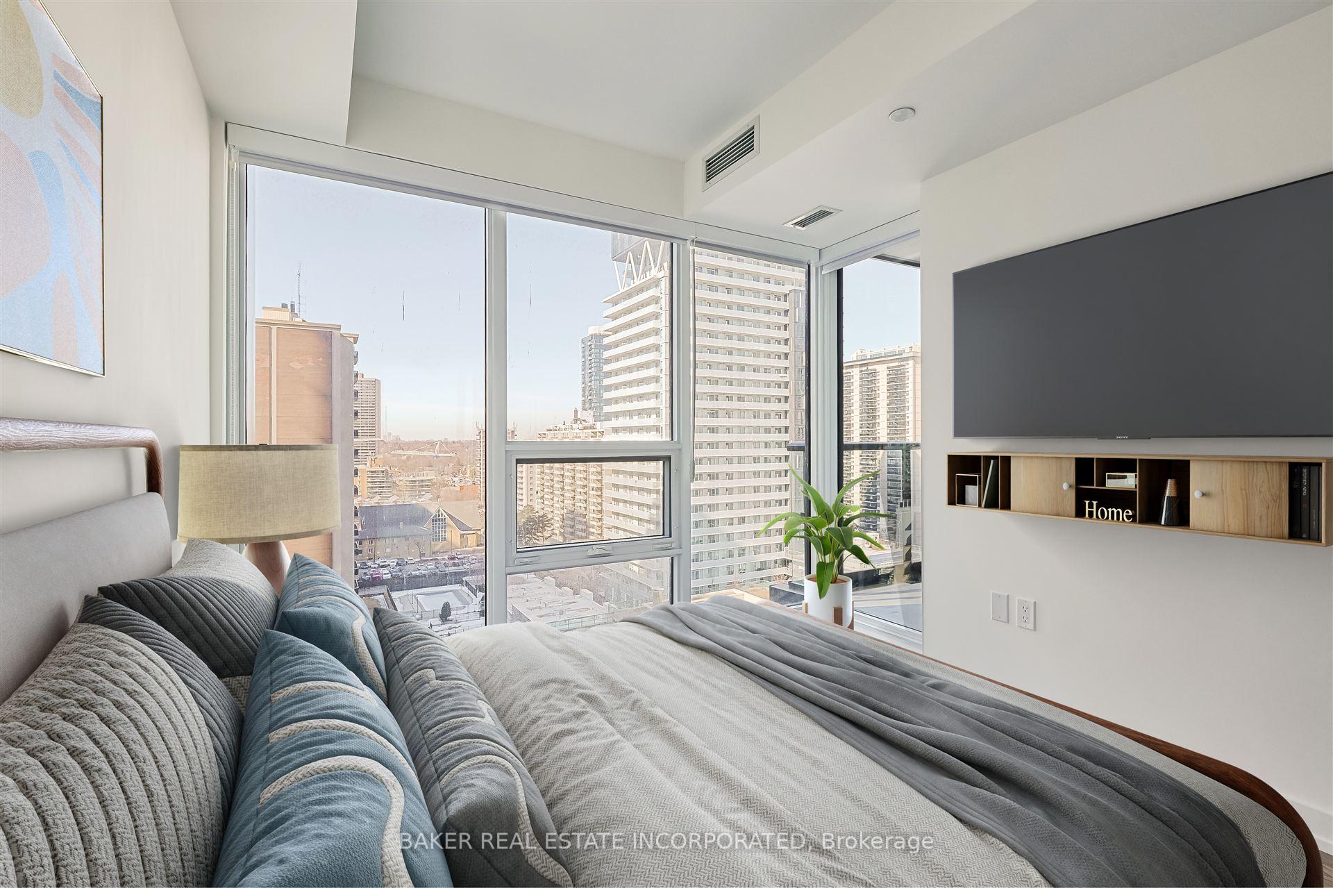 Front of Unit 2906, 223 Redpath Avenue