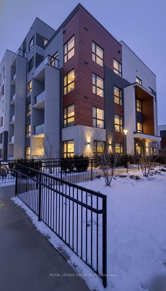 Front of Unit 105, 50 Kaitting Trail