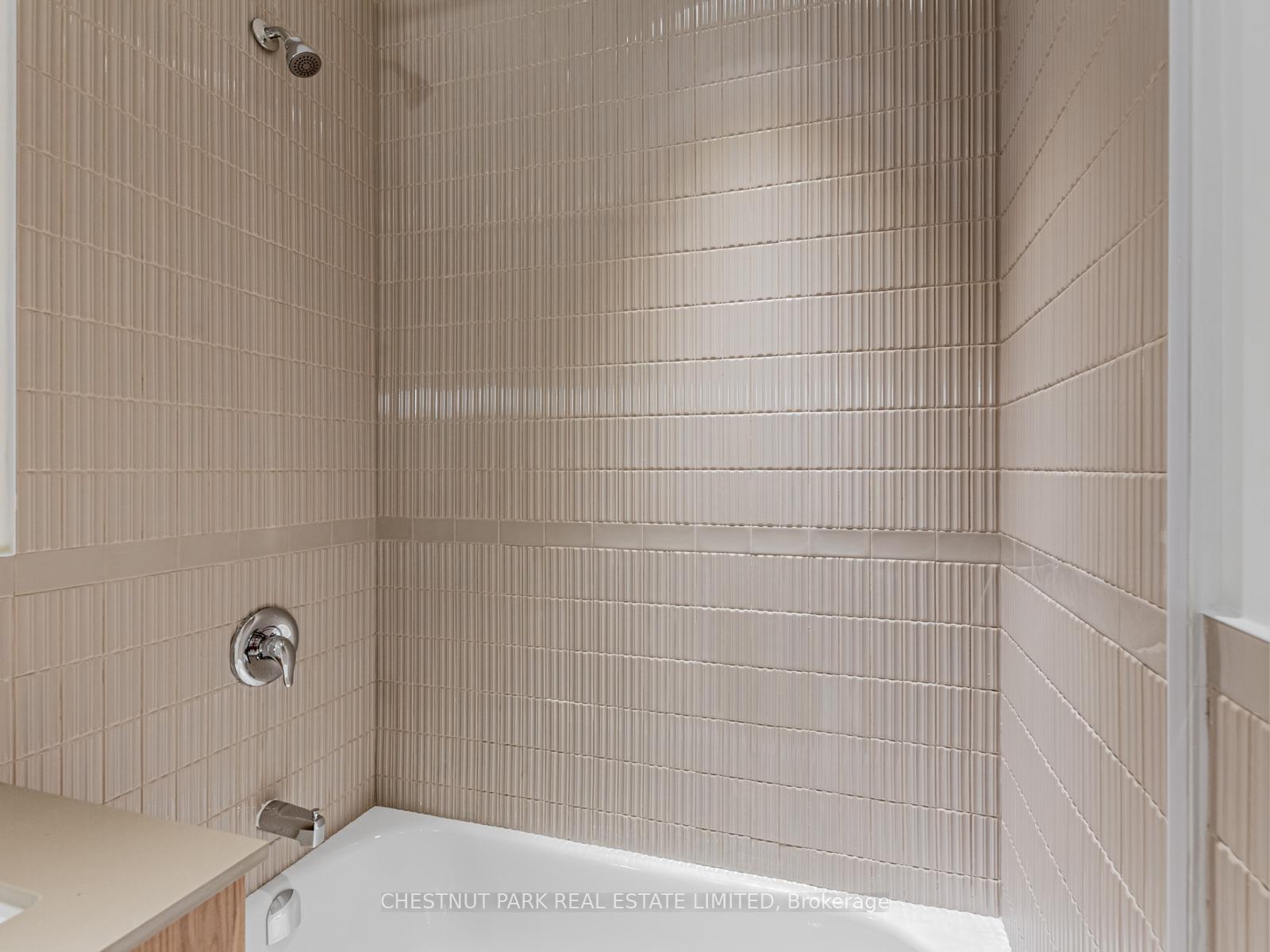 Photo 9 of Unit 2, 2528 Yonge Street, Toronto, Yonge-Eglinton — HOMEH