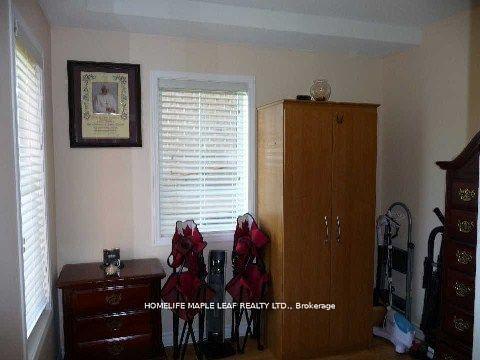 Photo 8 of Unit (Bsmt), 45 Stoneylake Avenue, Brampton, Madoc — HOMEH
