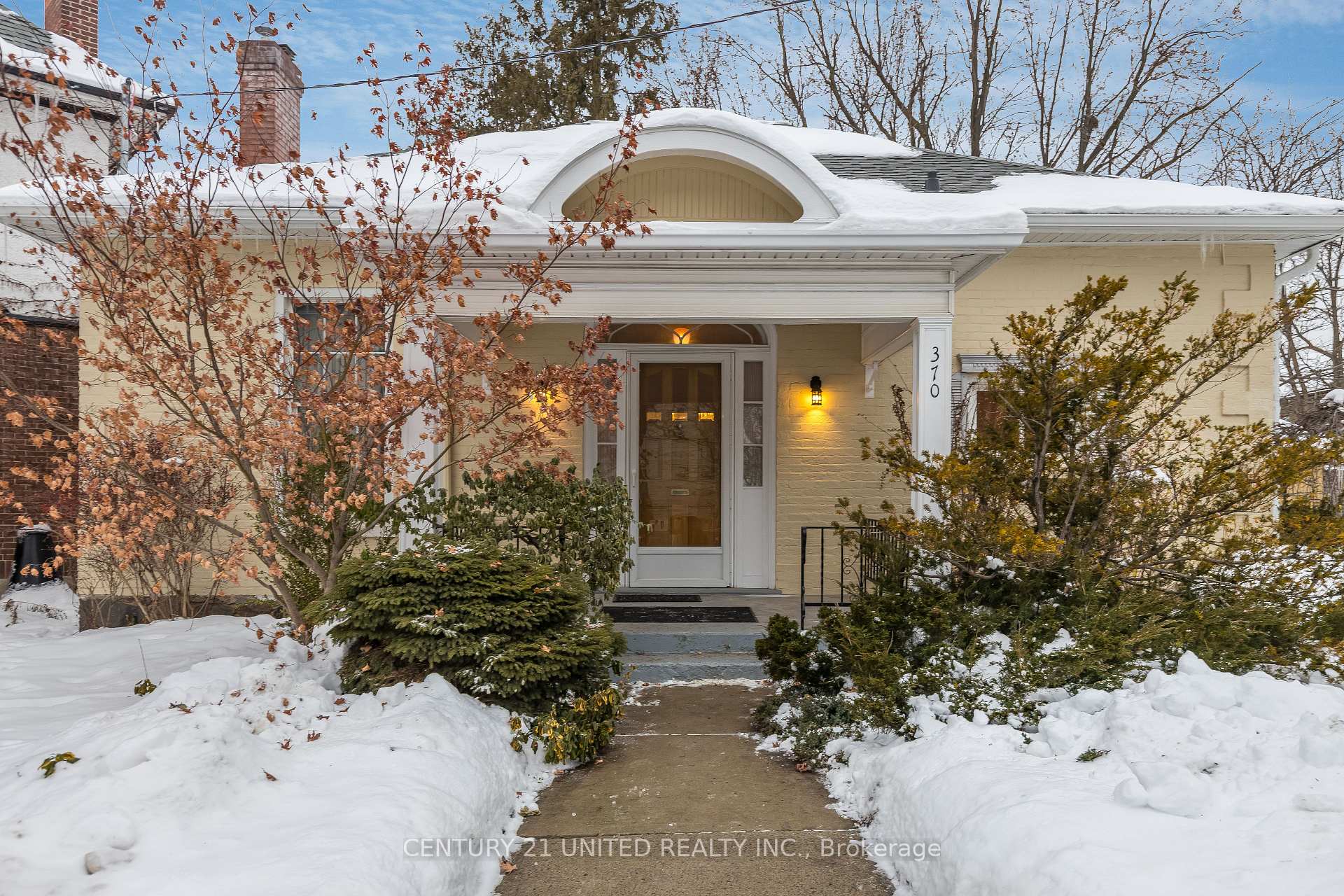 Photo 1 of 370 Hunter Street W, Peterborough, Town Ward 3 — HOMEH