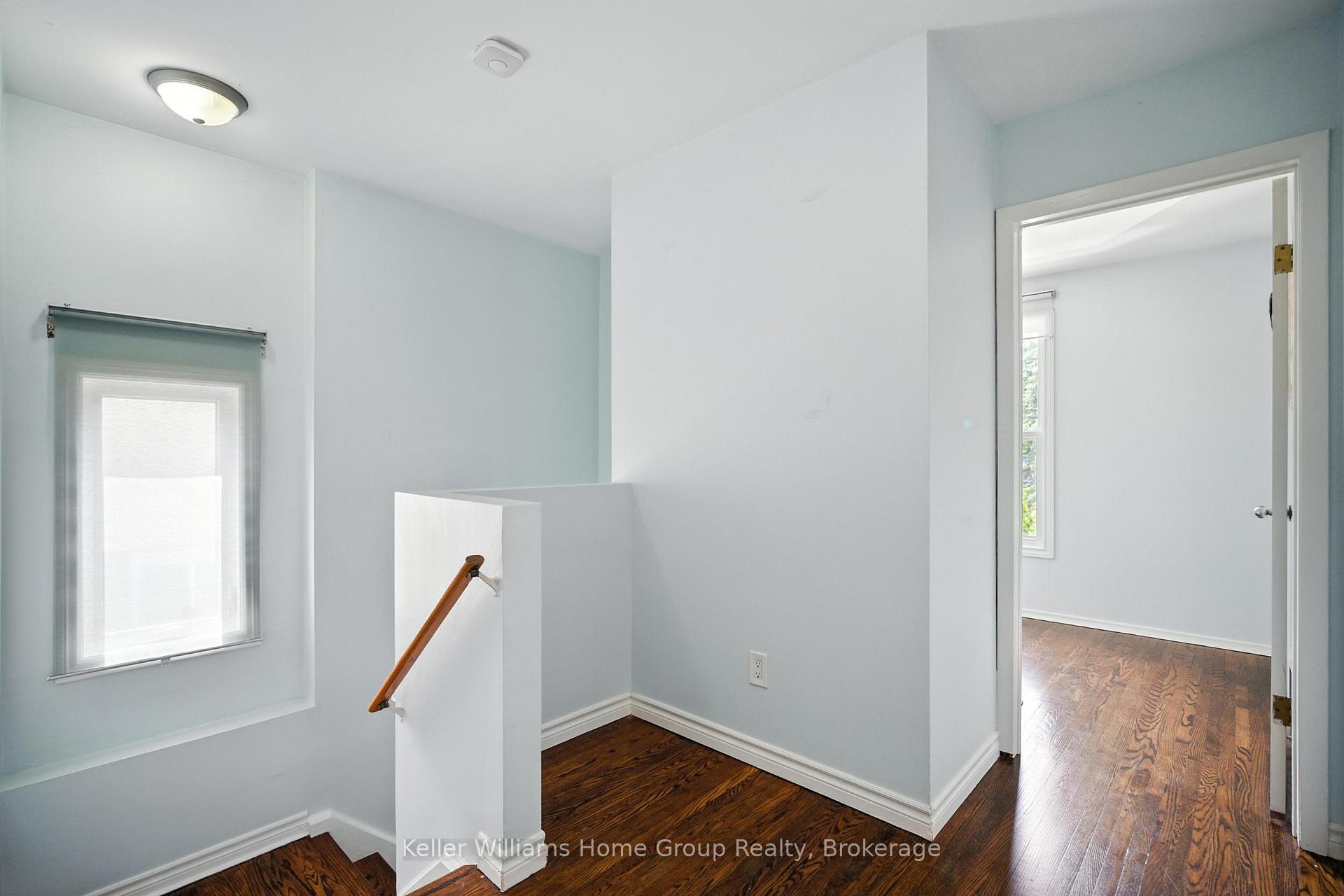 Photo 10 of Unit Main, 59 Chartwell Crescent, Guelph, Dovercliffe Park/Old University — HOMEH