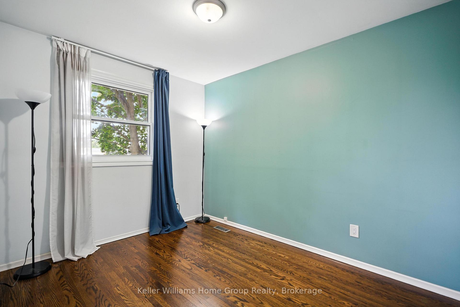 Photo 16 of Unit Main, 59 Chartwell Crescent, Guelph, Dovercliffe Park/Old University — HOMEH