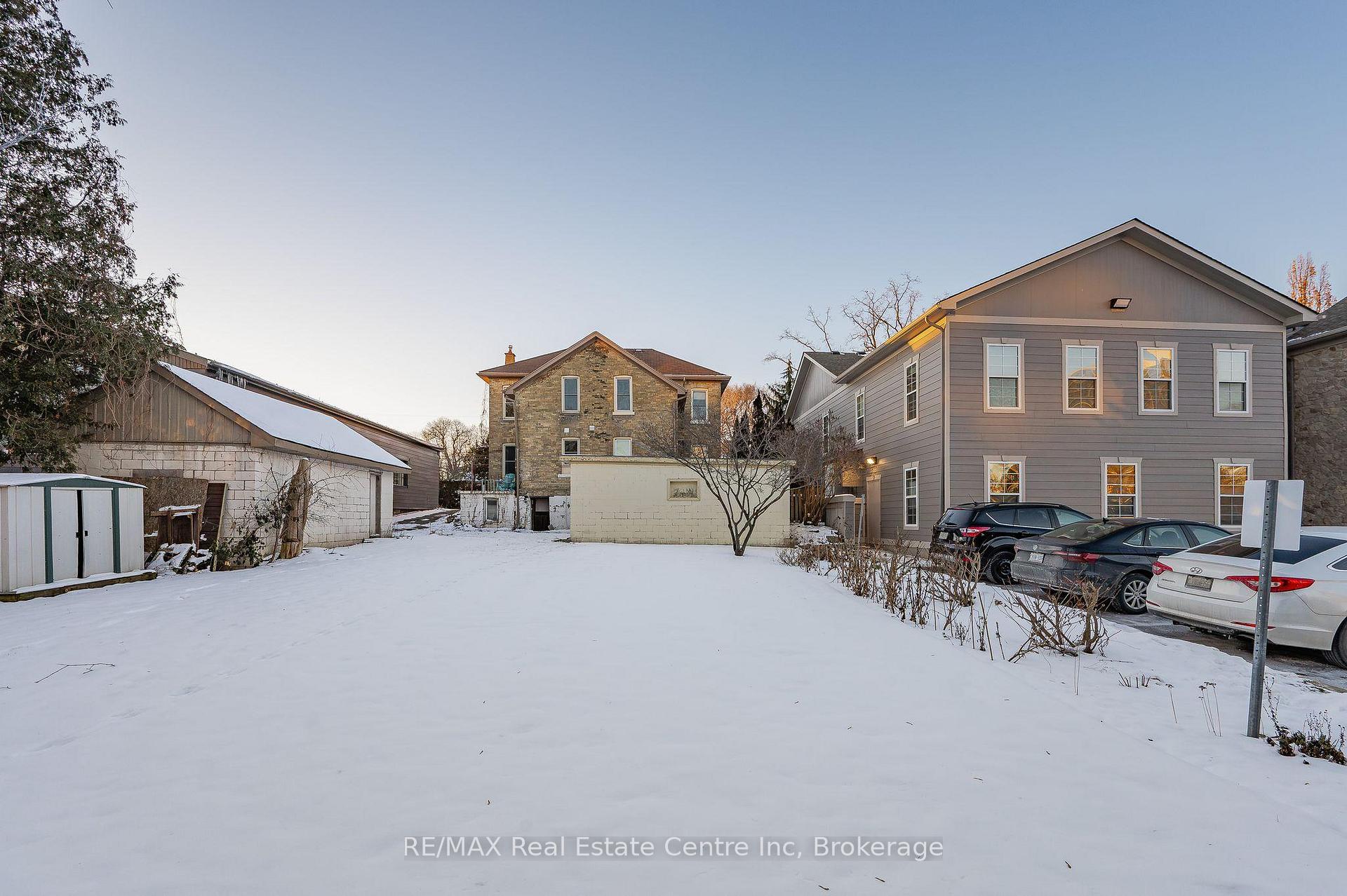 Photo 17 of 103 Surrey Street E, Guelph, Downtown — HOMEH