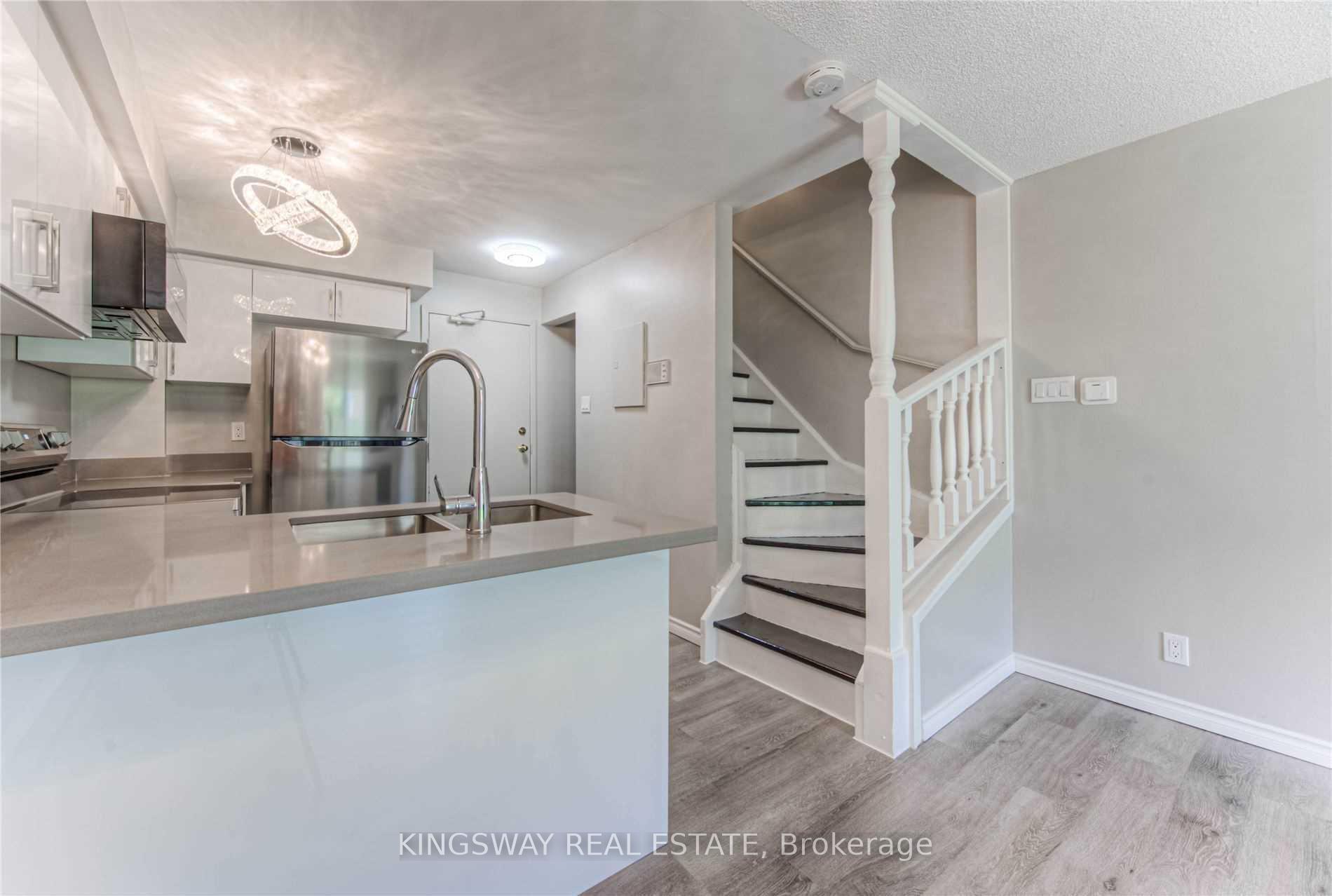 Photo 1 of Unit 55, 67 Valleyview Road, Kitchener, Laurentian Hills — HOMEH