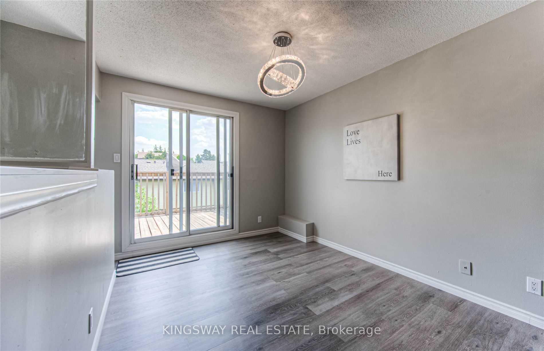 Photo 8 of Unit 55, 67 Valleyview Road, Kitchener, Laurentian Hills — HOMEH