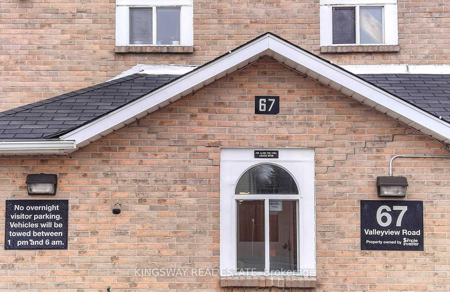 Photo 3 of Unit 55, 67 Valleyview Road, Kitchener, Laurentian Hills — HOMEH