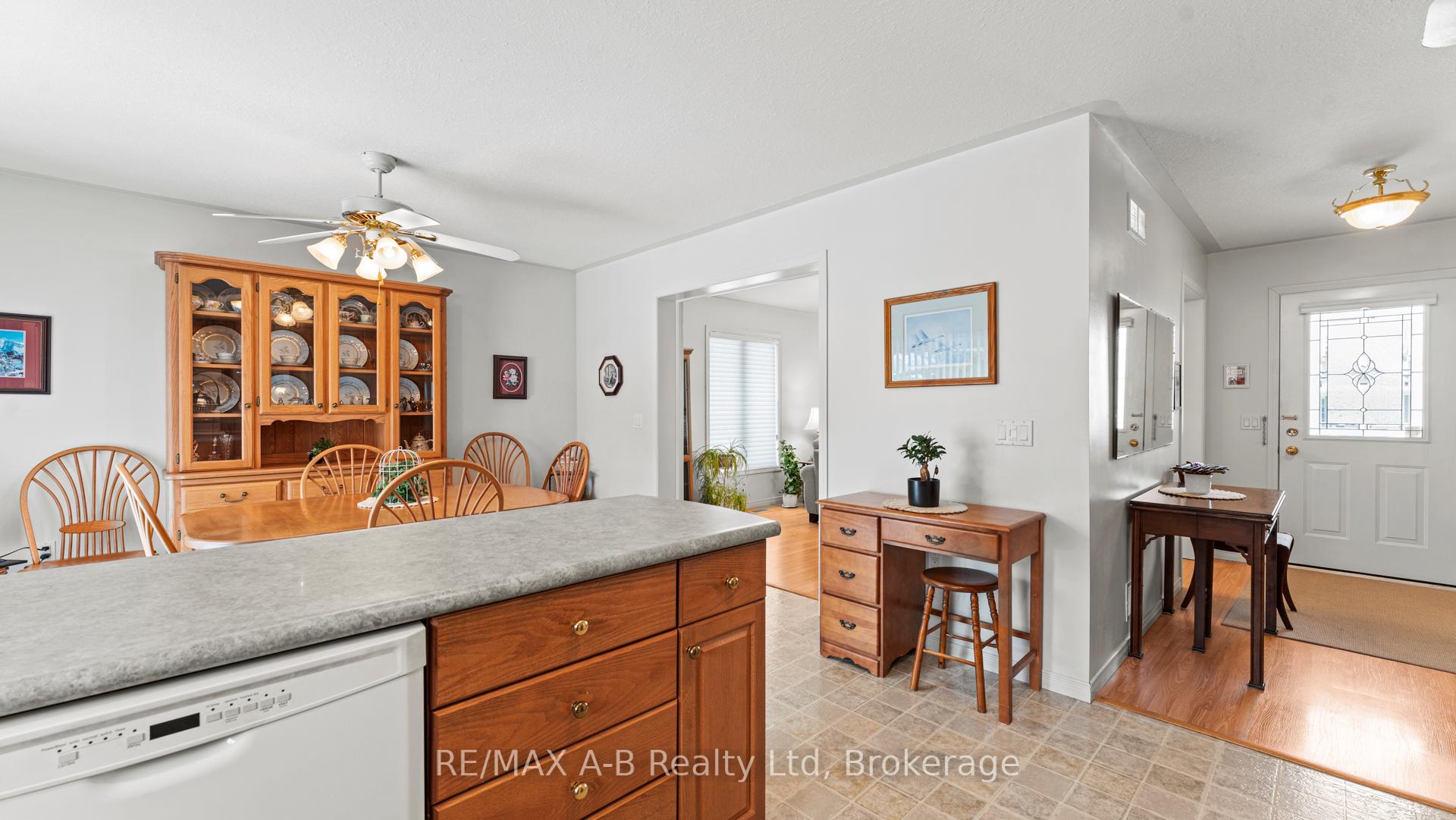 Photo 2 of Unit 5, 30 Ann Street, St. Marys — HOMEH