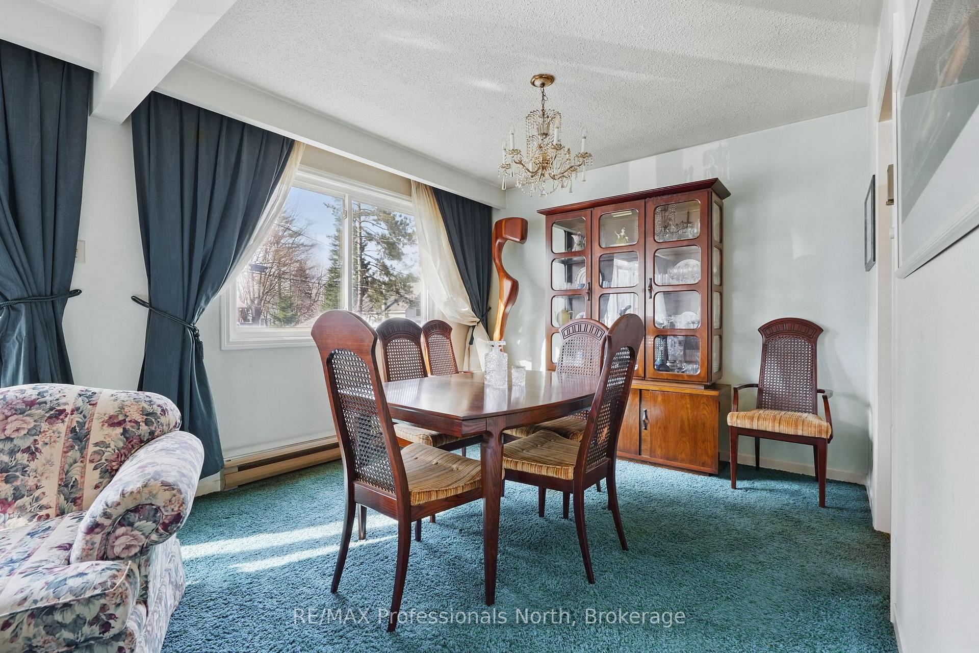 Photo 13 of 350 Hughson Street, Gravenhurst, Muskoka (S) — HOMEH