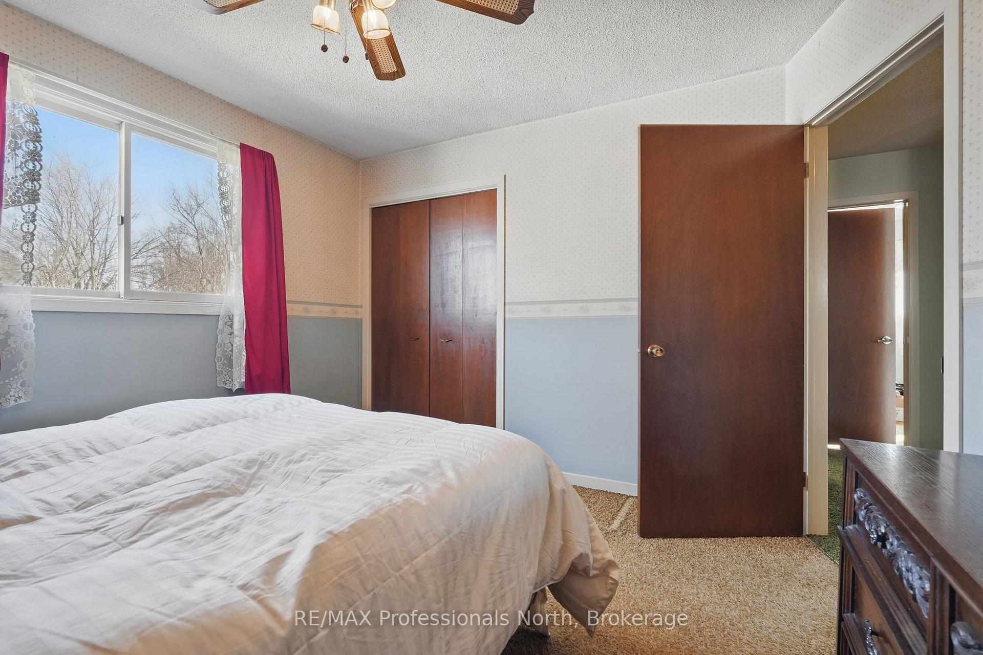 Photo 21 of 350 Hughson Street, Gravenhurst, Muskoka (S) — HOMEH