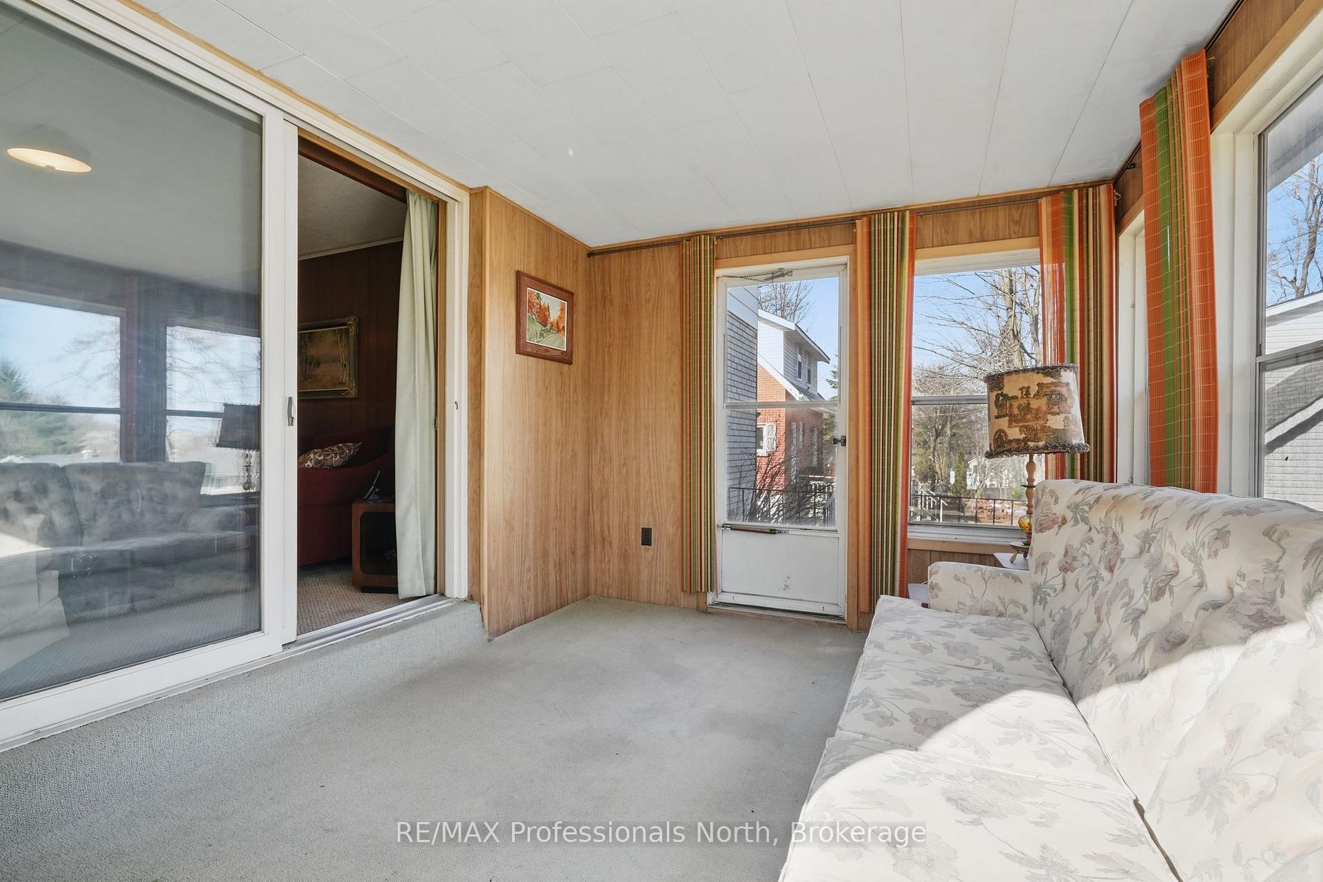 Photo 28 of 350 Hughson Street, Gravenhurst, Muskoka (S) — HOMEH
