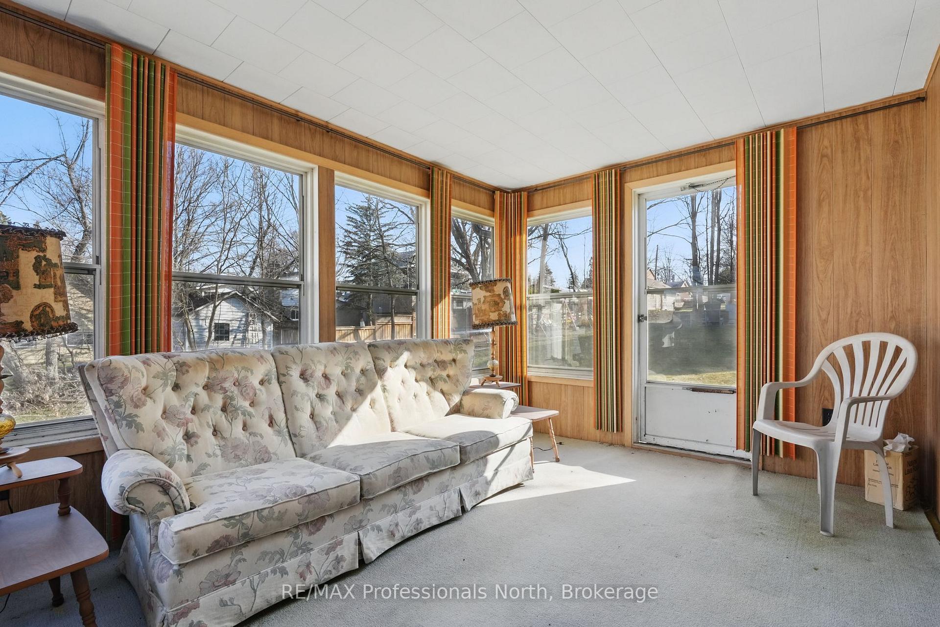 Photo 29 of 350 Hughson Street, Gravenhurst, Muskoka (S) — HOMEH