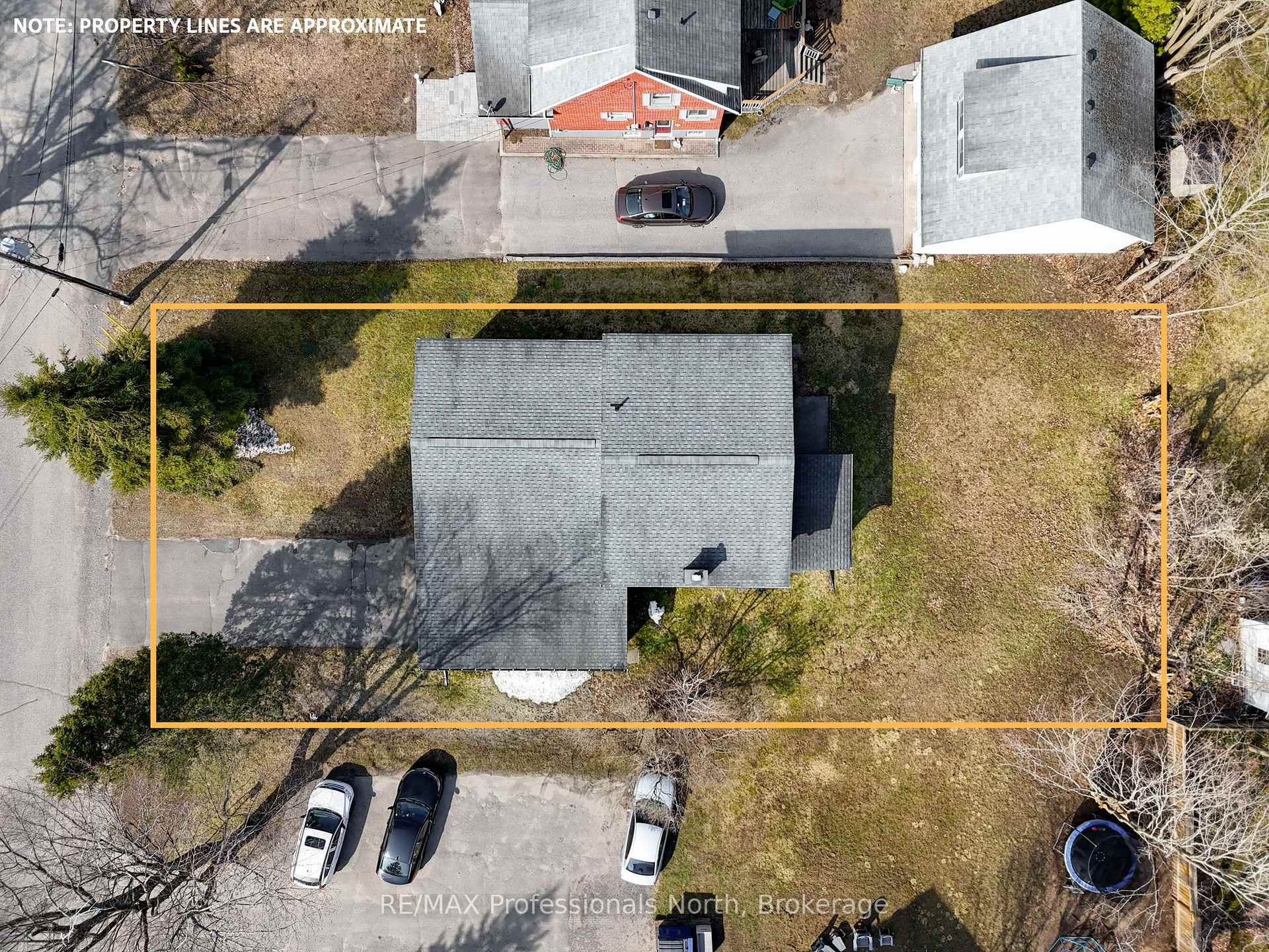 Photo 39 of 350 Hughson Street, Gravenhurst, Muskoka (S) — HOMEH