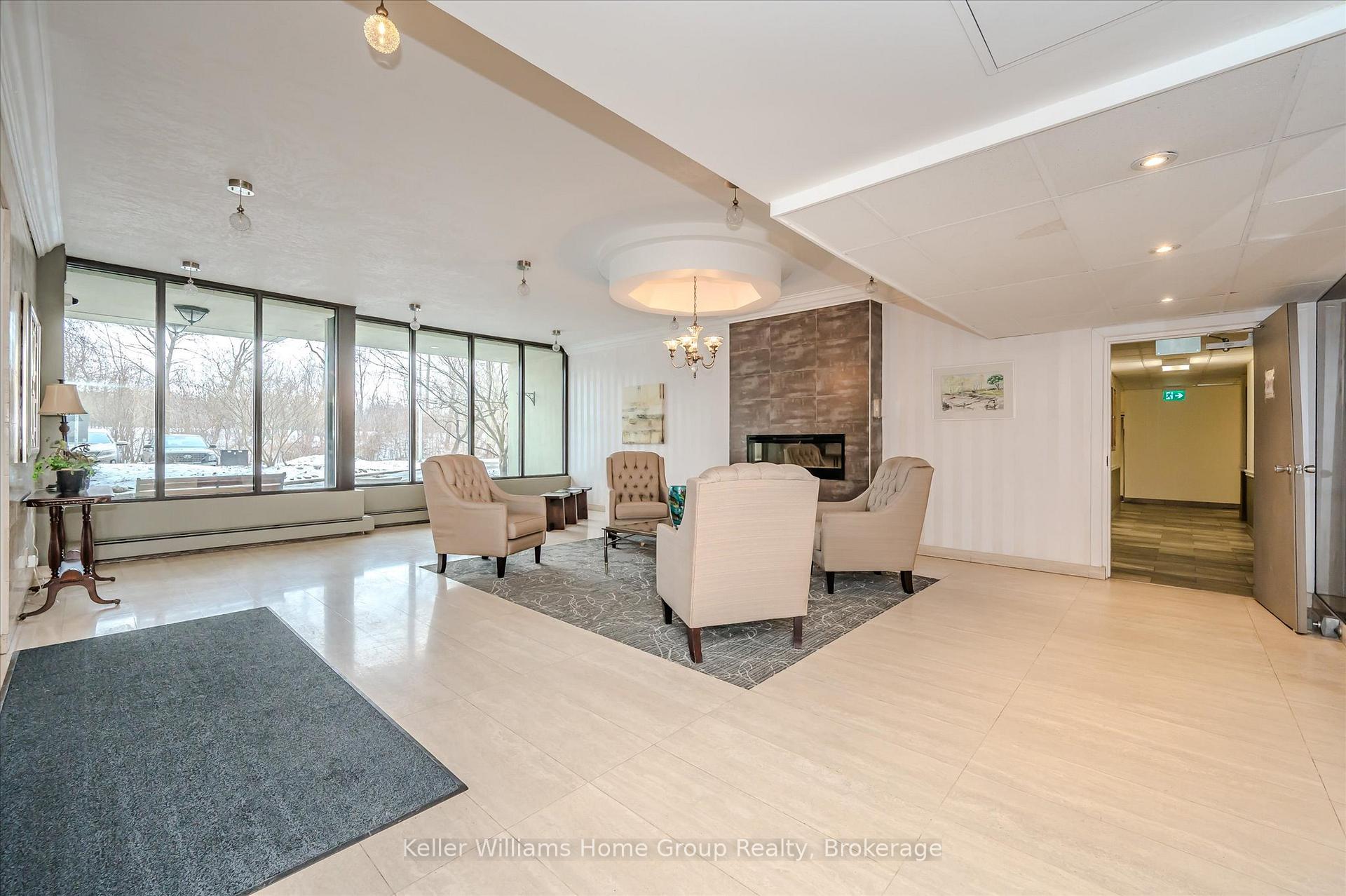 Photo 5 of Unit 702, 23 Woodlawn Road E, Guelph, Riverside Park — HOMEH