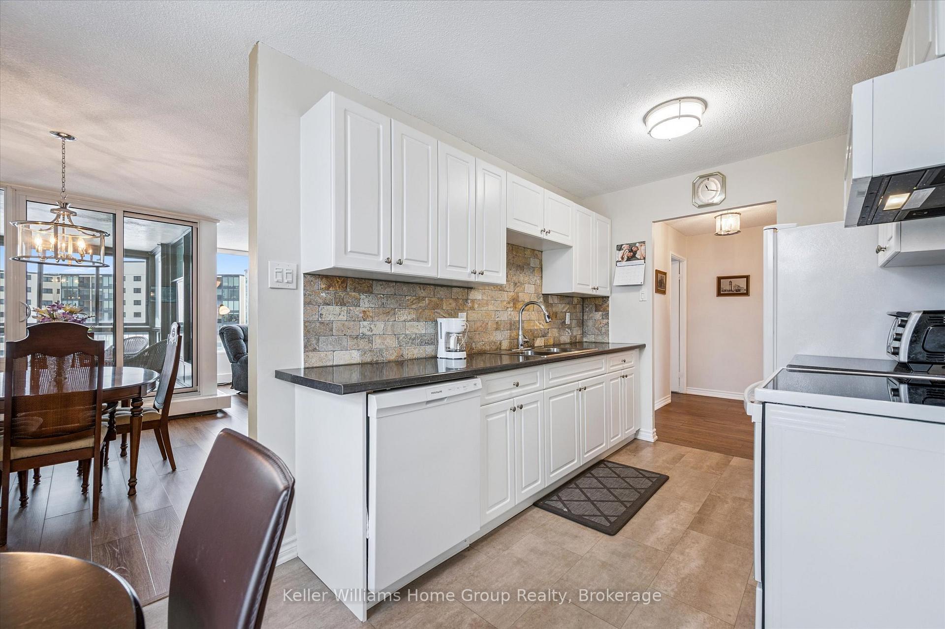 Photo 12 of Unit 702, 23 Woodlawn Road E, Guelph, Riverside Park — HOMEH