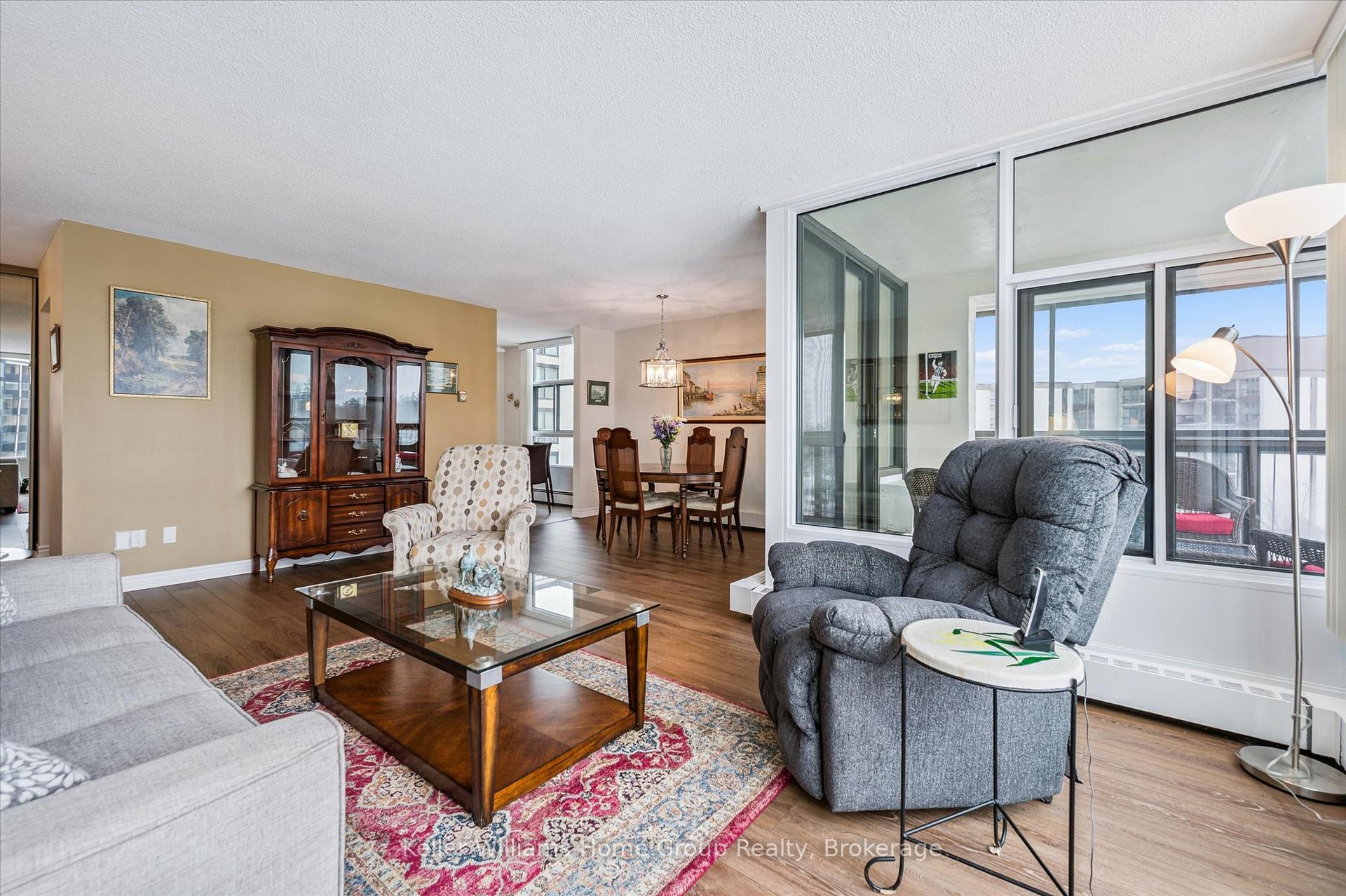 Photo 17 of Unit 702, 23 Woodlawn Road E, Guelph, Riverside Park — HOMEH