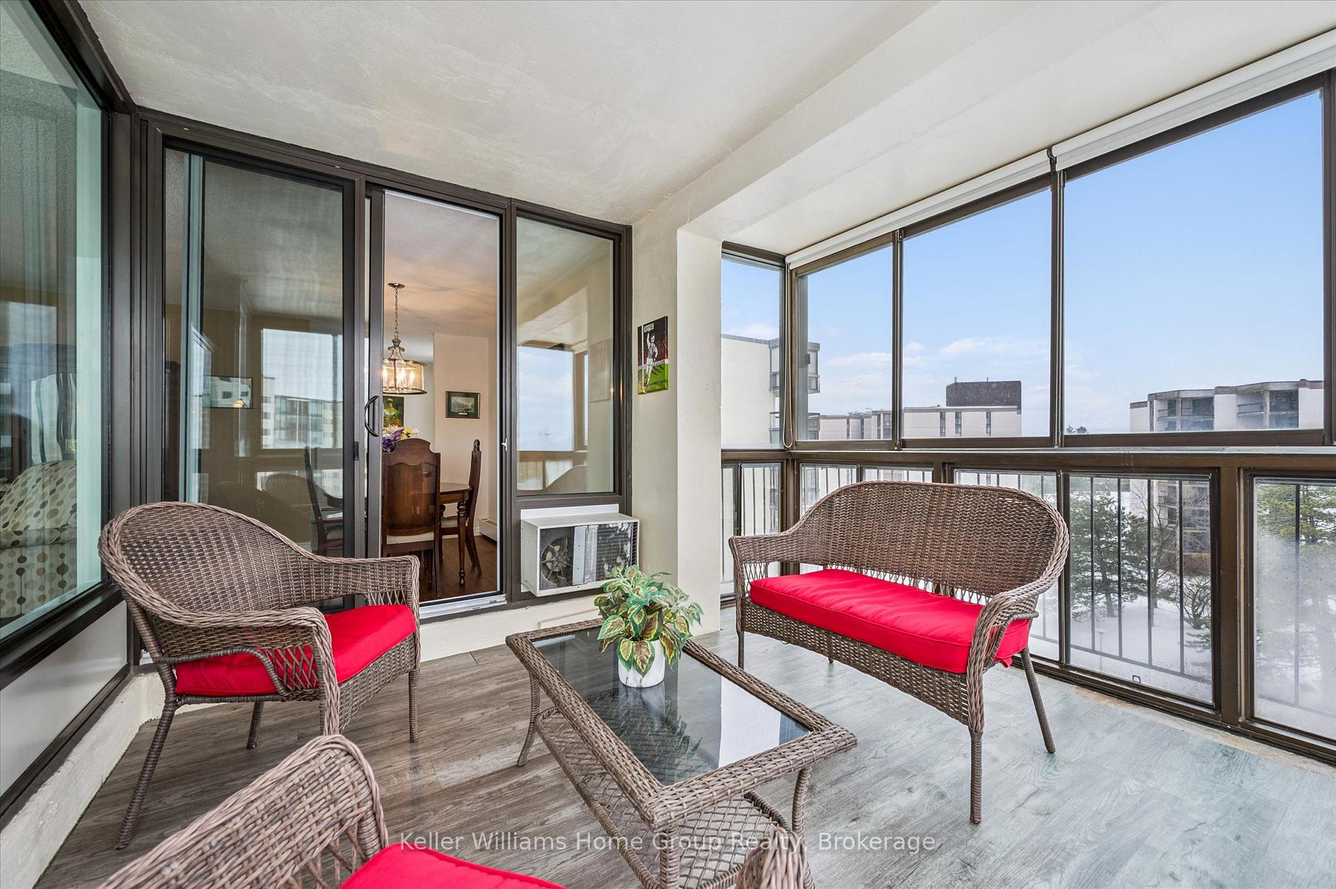 Photo 19 of Unit 702, 23 Woodlawn Road E, Guelph, Riverside Park — HOMEH