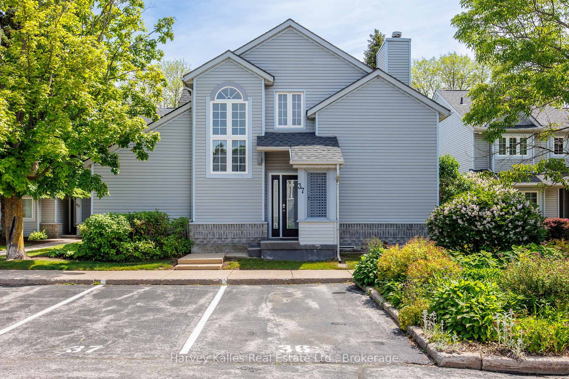 Photo 2 of Unit 37, 146 Settler's Way, Blue Mountains — HOMEH