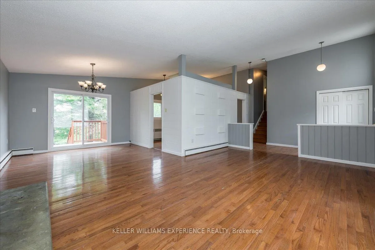 Photo 17 of 46 Eugenia Street, Barrie, Codrington — HOMEH