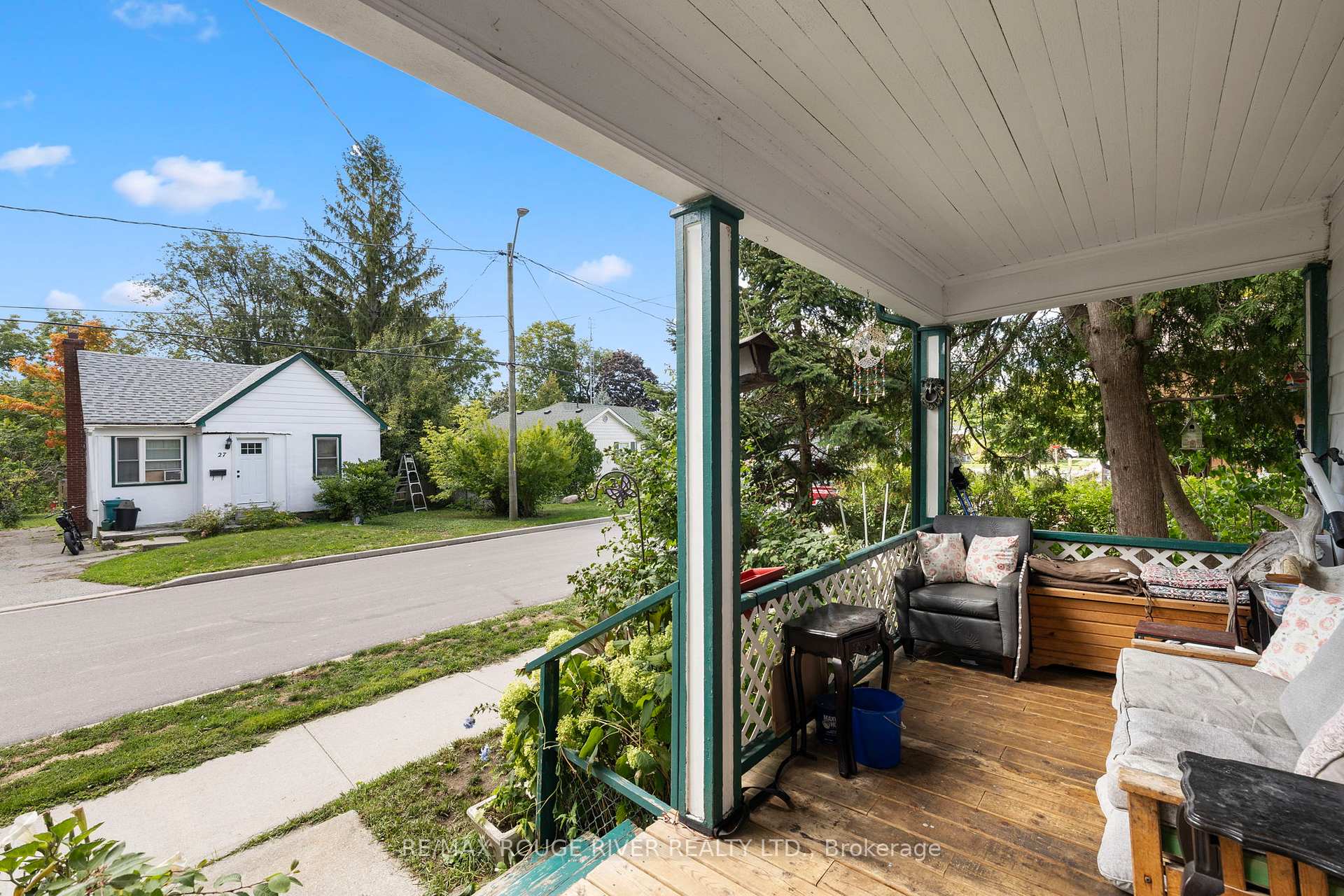 Photo 9 of 20 Odell Street, Clarington, Bowmanville — HOMEH