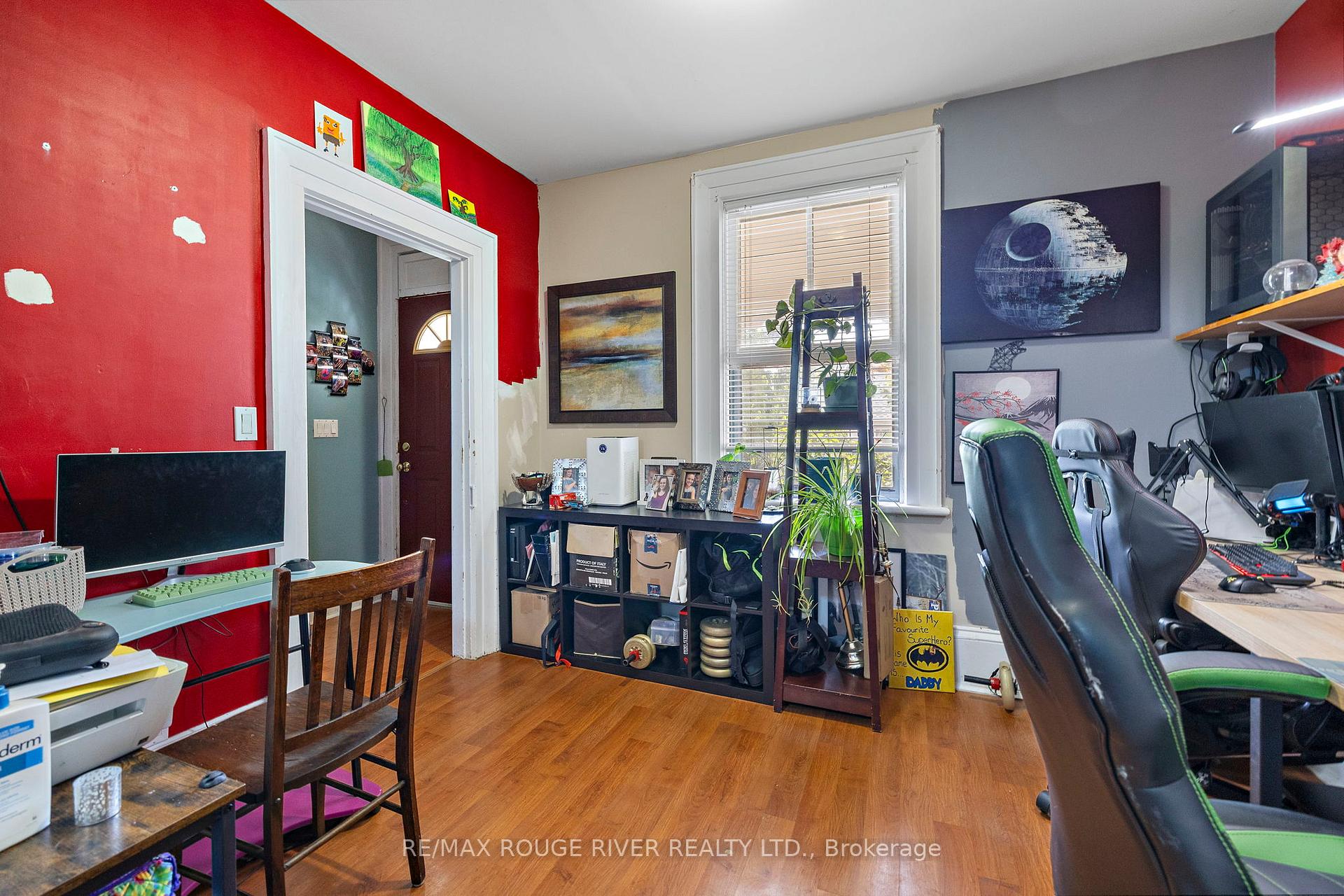 Photo 5 of 20 Odell Street, Clarington, Bowmanville — HOMEH