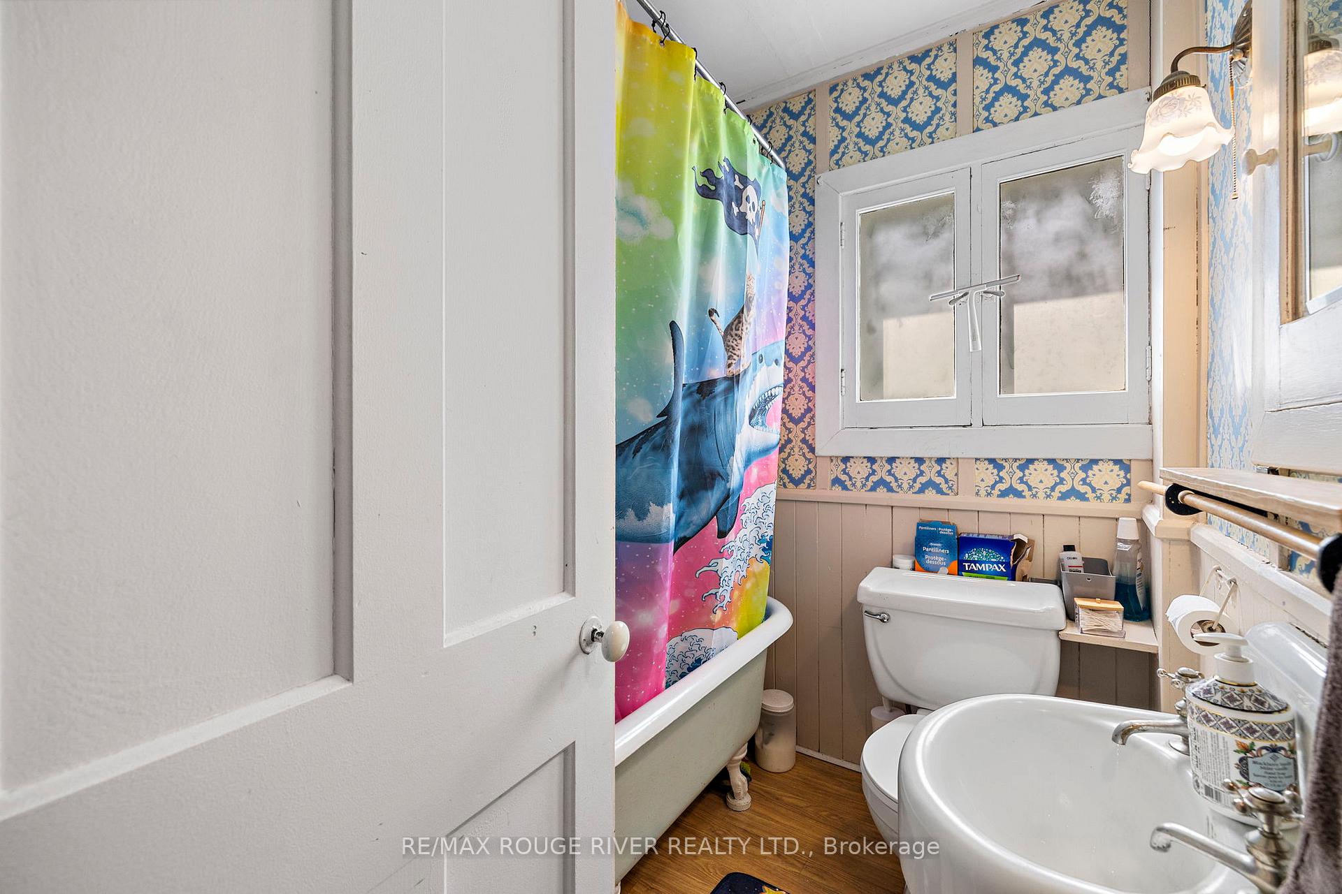 Photo 25 of 20 Odell Street, Clarington, Bowmanville — HOMEH