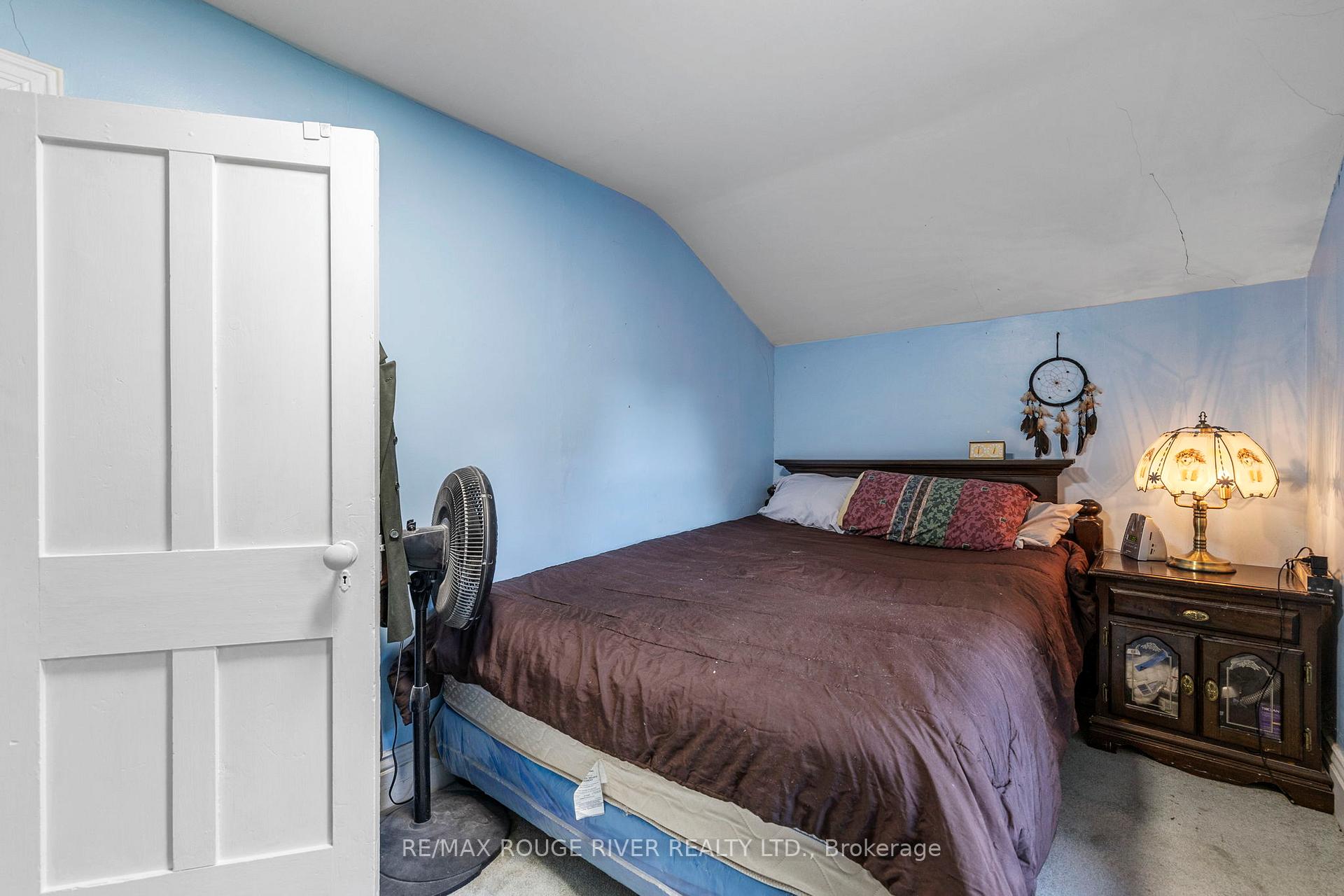 Photo 21 of 20 Odell Street, Clarington, Bowmanville — HOMEH