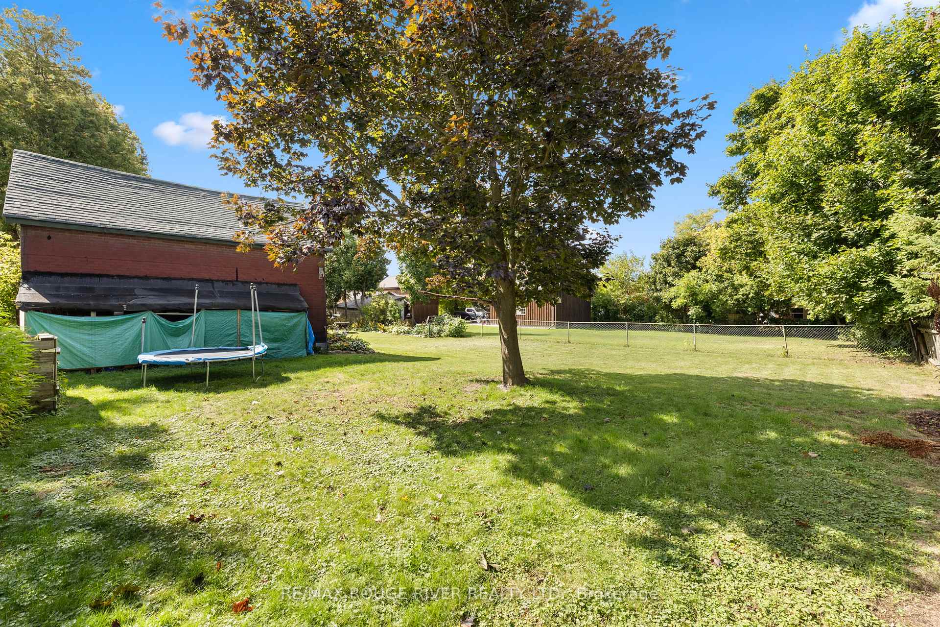 Photo 14 of 20 Odell Street, Clarington, Bowmanville — HOMEH