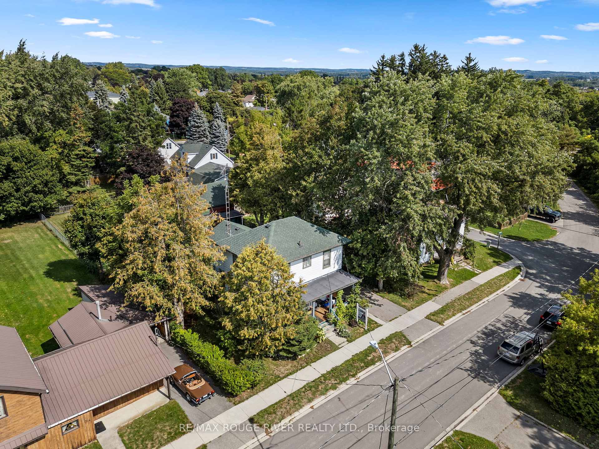 Photo 27 of 20 Odell Street, Clarington, Bowmanville — HOMEH